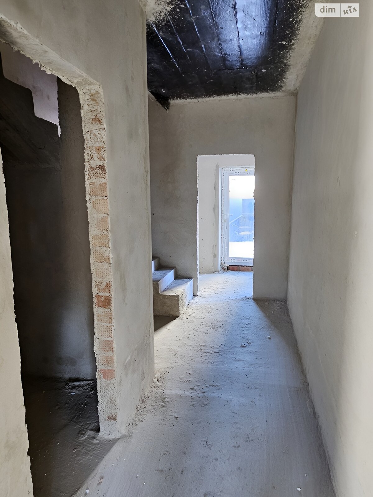 двоповерховий таунхаус, 140 кв. м, цегла. Продаж в Микитинцях фото 1 двоповерховий таунхаус, 140 кв. м, цегла. Продаж в Микитинцях фото 1
