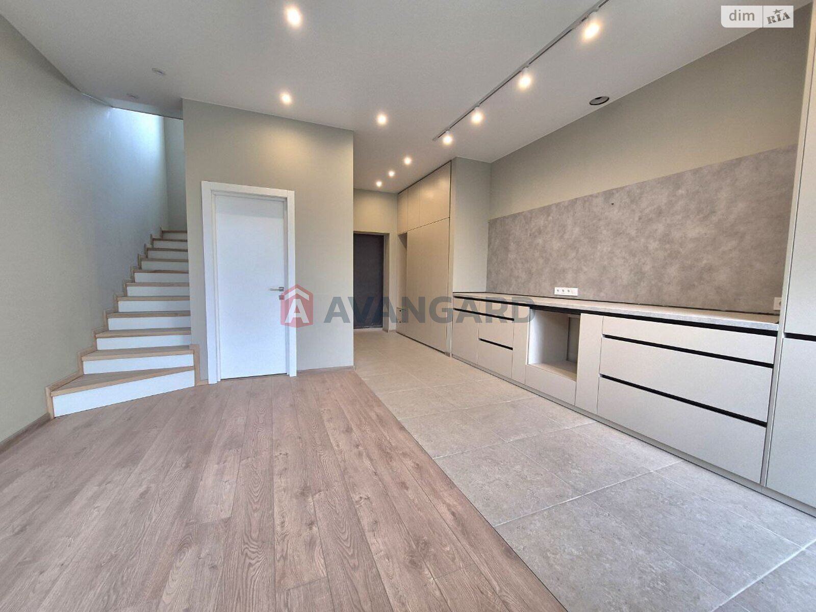 двухэтажный таунхаус, 68 кв. м, газобетон. Продажа в Новых Петровцах фото 1 двухэтажный таунхаус, 68 кв. м, газобетон. Продажа в Новых Петровцах фото 1