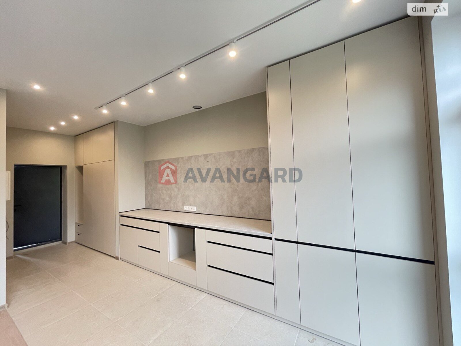 двухэтажный таунхаус, 68 кв. м, газобетон. Продажа в Новых Петровцах фото 1 двухэтажный таунхаус, 68 кв. м, газобетон. Продажа в Новых Петровцах фото 1