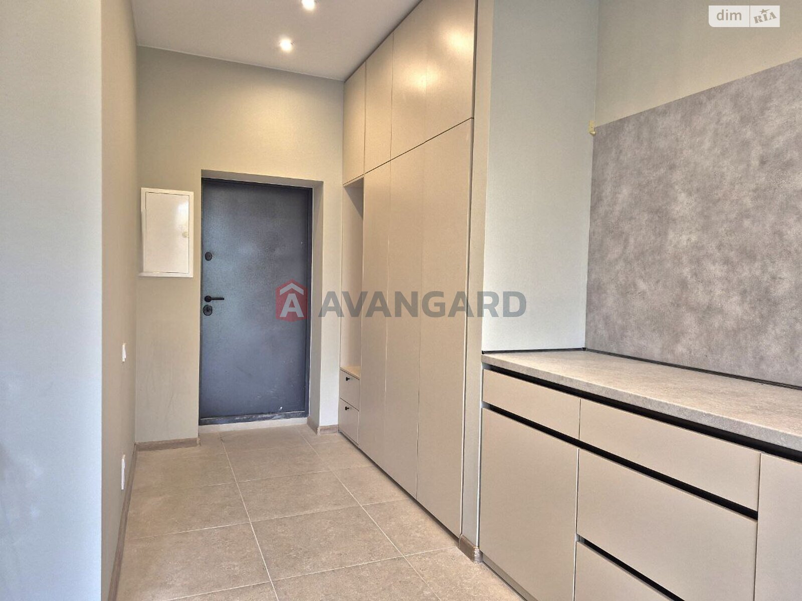 двухэтажный таунхаус, 68 кв. м, газобетон. Продажа в Новых Петровцах фото 1 двухэтажный таунхаус, 68 кв. м, газобетон. Продажа в Новых Петровцах фото 1