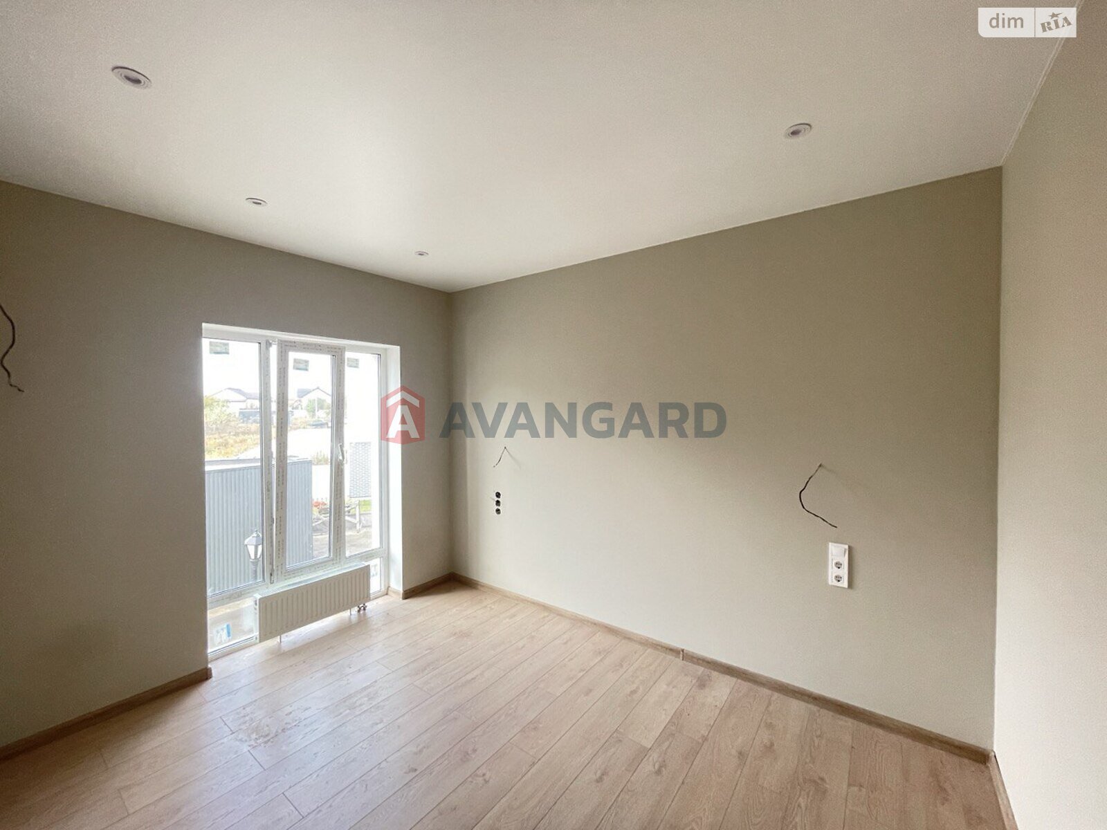 двухэтажный таунхаус, 68 кв. м, газобетон. Продажа в Новых Петровцах фото 1 двухэтажный таунхаус, 68 кв. м, газобетон. Продажа в Новых Петровцах фото 1