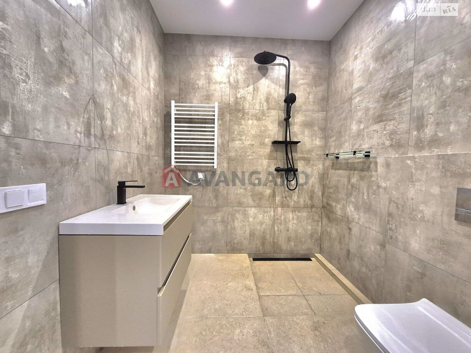 двухэтажный таунхаус, 68 кв. м, газобетон. Продажа в Новых Петровцах фото 1 двухэтажный таунхаус, 68 кв. м, газобетон. Продажа в Новых Петровцах фото 1