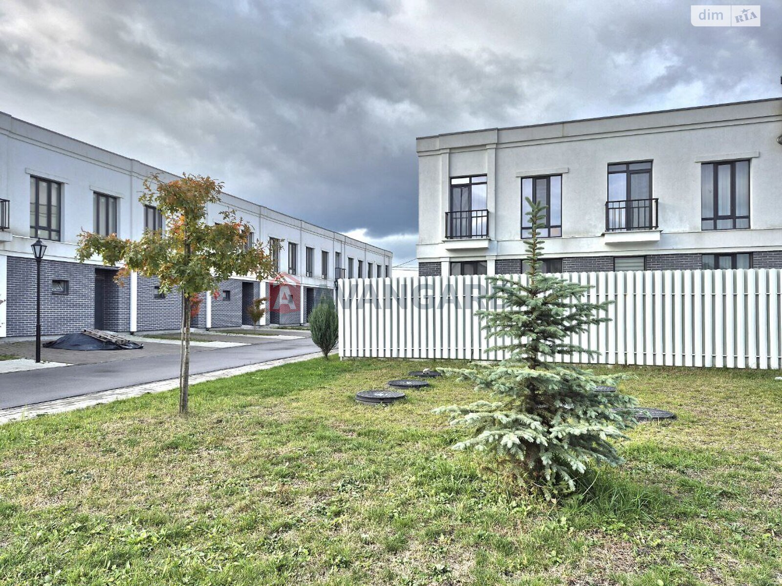 двухэтажный таунхаус, 68 кв. м, газобетон. Продажа в Новых Петровцах фото 1 двухэтажный таунхаус, 68 кв. м, газобетон. Продажа в Новых Петровцах фото 1