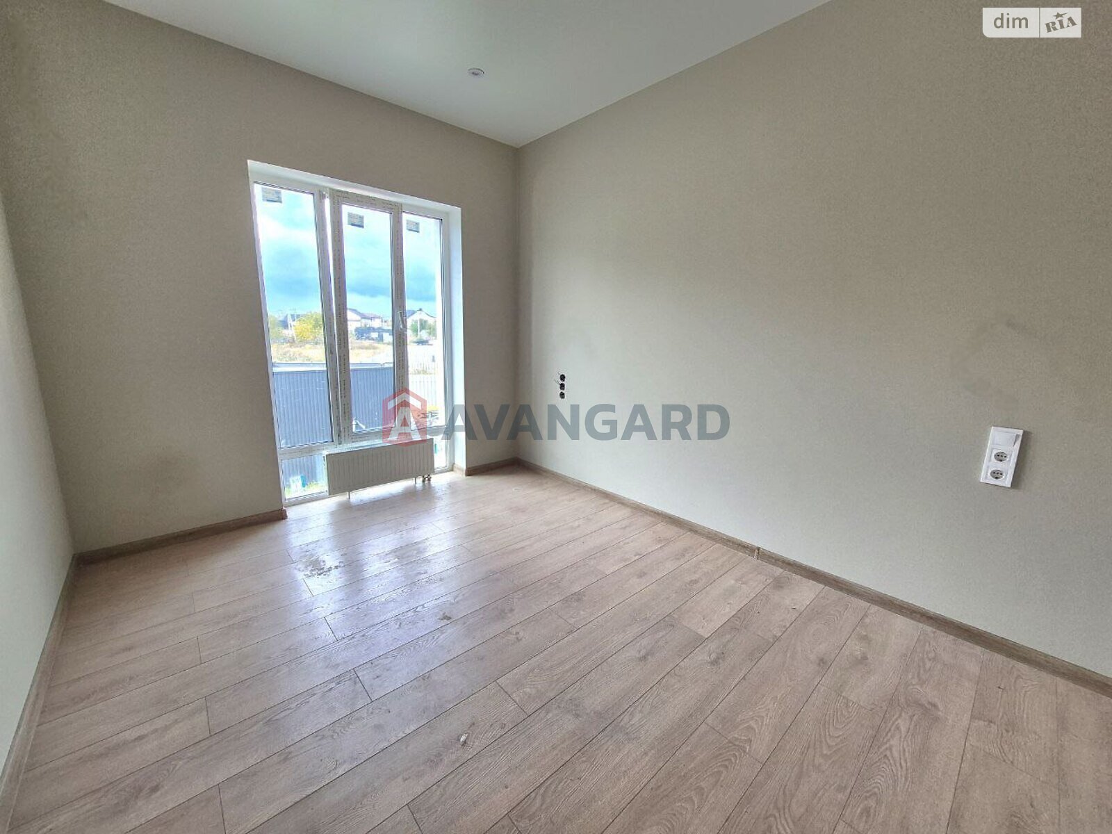 двухэтажный таунхаус, 68 кв. м, газобетон. Продажа в Новых Петровцах фото 1 двухэтажный таунхаус, 68 кв. м, газобетон. Продажа в Новых Петровцах фото 1