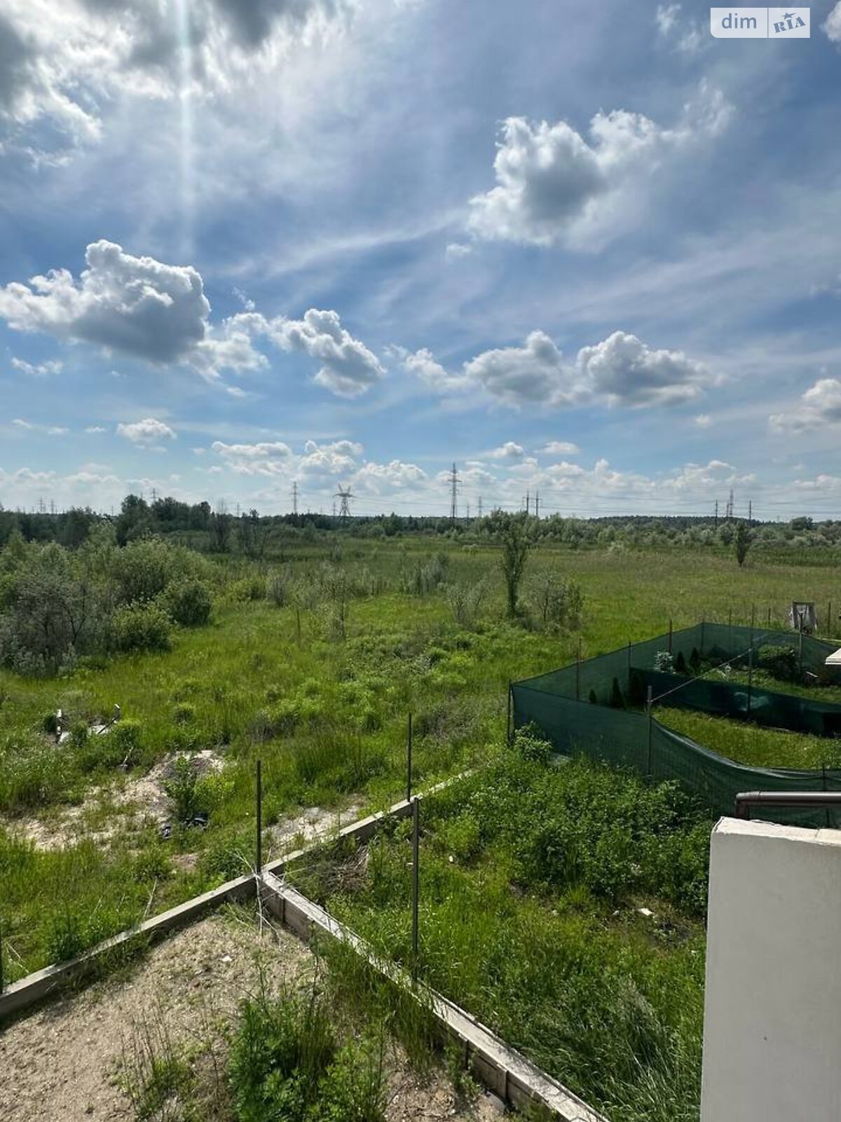 двухэтажный таунхаус, 122 кв. м, пеноблок. Продажа в Новых Петровцах фото 1 двухэтажный таунхаус, 122 кв. м, пеноблок. Продажа в Новых Петровцах фото 1