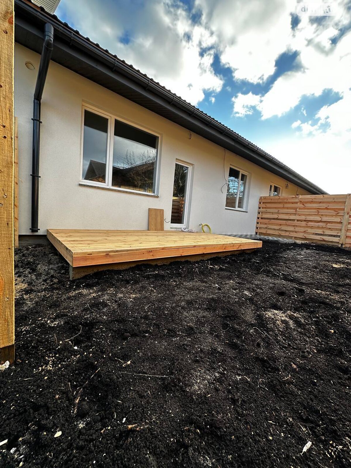одноповерховий таунхаус, 84.2 кв. м, керамічний блок. Продаж у Нових Петрівцях фото 1 одноповерховий таунхаус, 84.2 кв. м, керамічний блок. Продаж у Нових Петрівцях фото 1