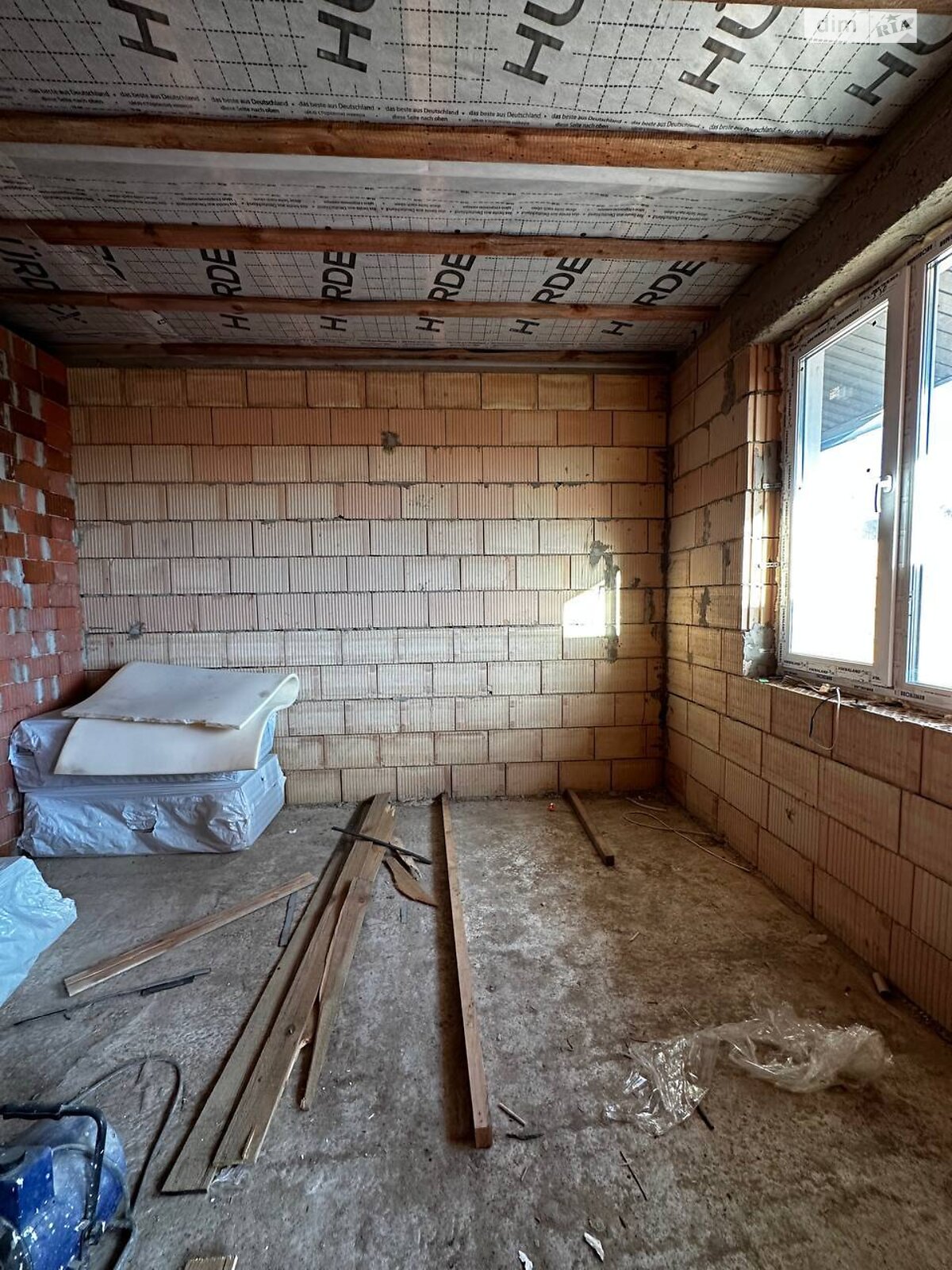 одноповерховий таунхаус, 84.2 кв. м, керамічний блок. Продаж у Нових Петрівцях фото 1 одноповерховий таунхаус, 84.2 кв. м, керамічний блок. Продаж у Нових Петрівцях фото 1