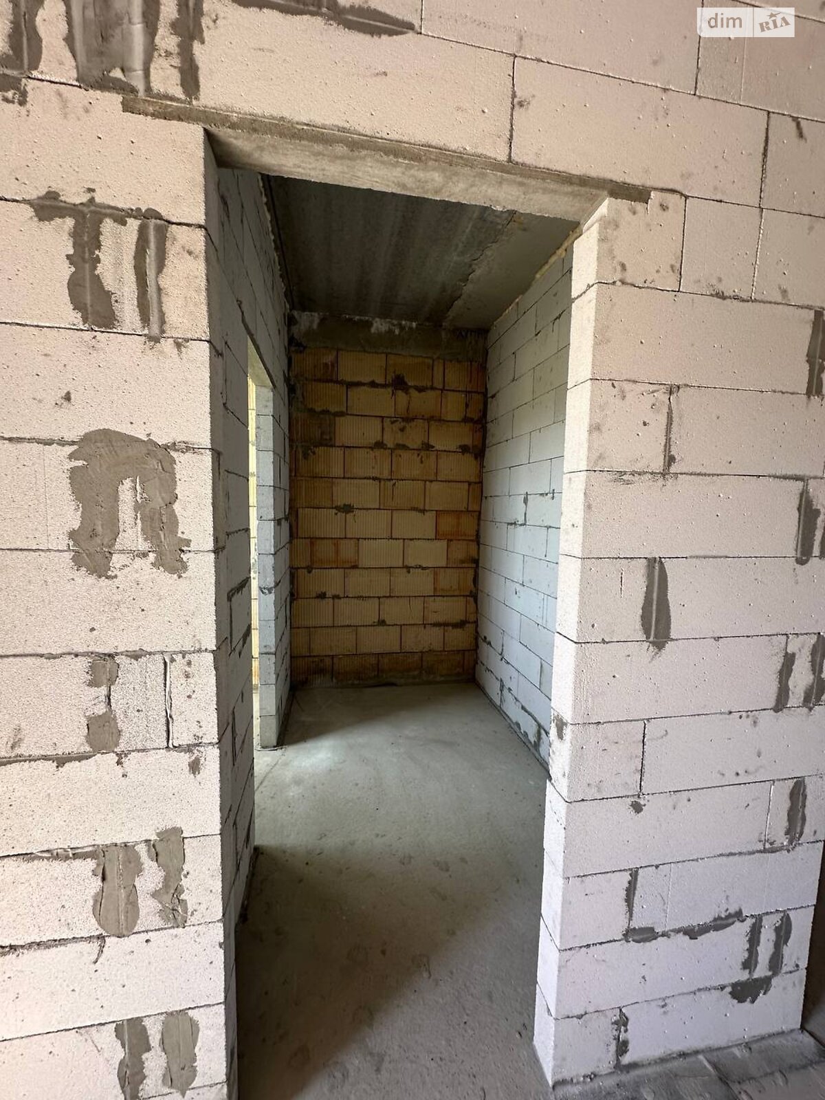 двухэтажный таунхаус, 94 кв. м, керамический блок. Продажа в Новых Петровцах фото 1 двухэтажный таунхаус, 94 кв. м, керамический блок. Продажа в Новых Петровцах фото 1
