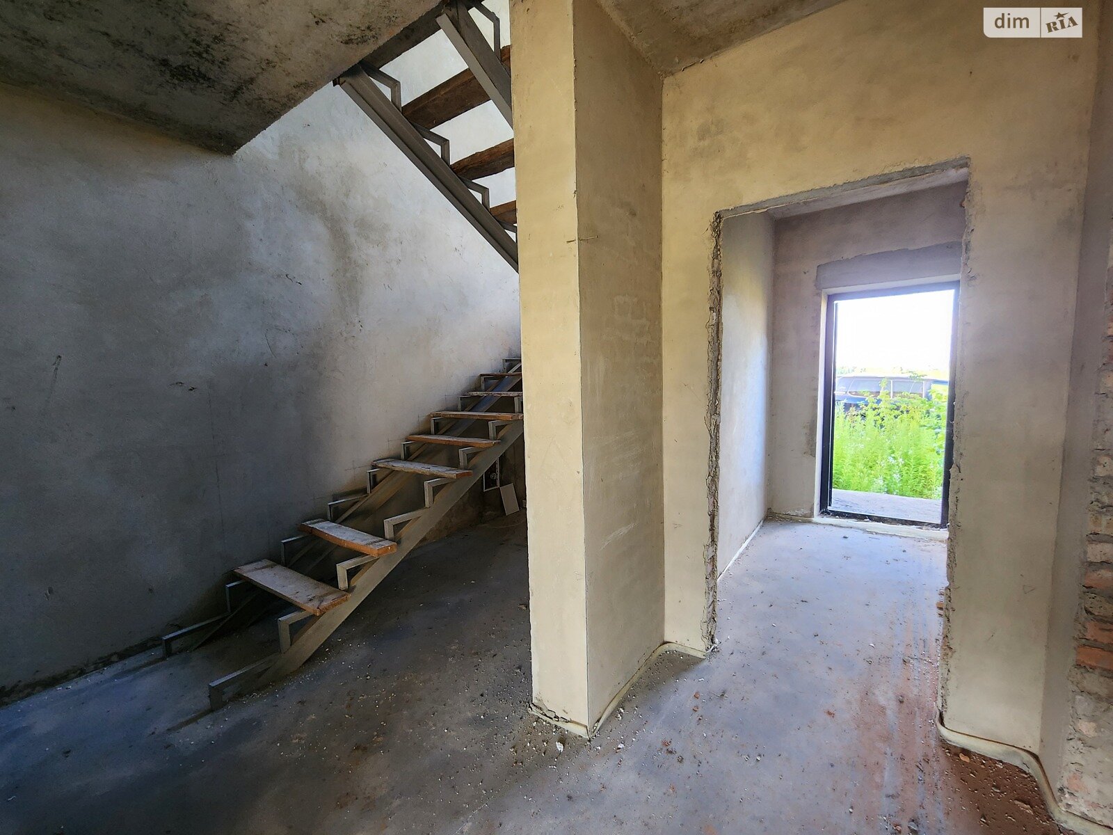 двухэтажный таунхаус, 120 кв. м, кирпич. Продажа в Обарове фото 1