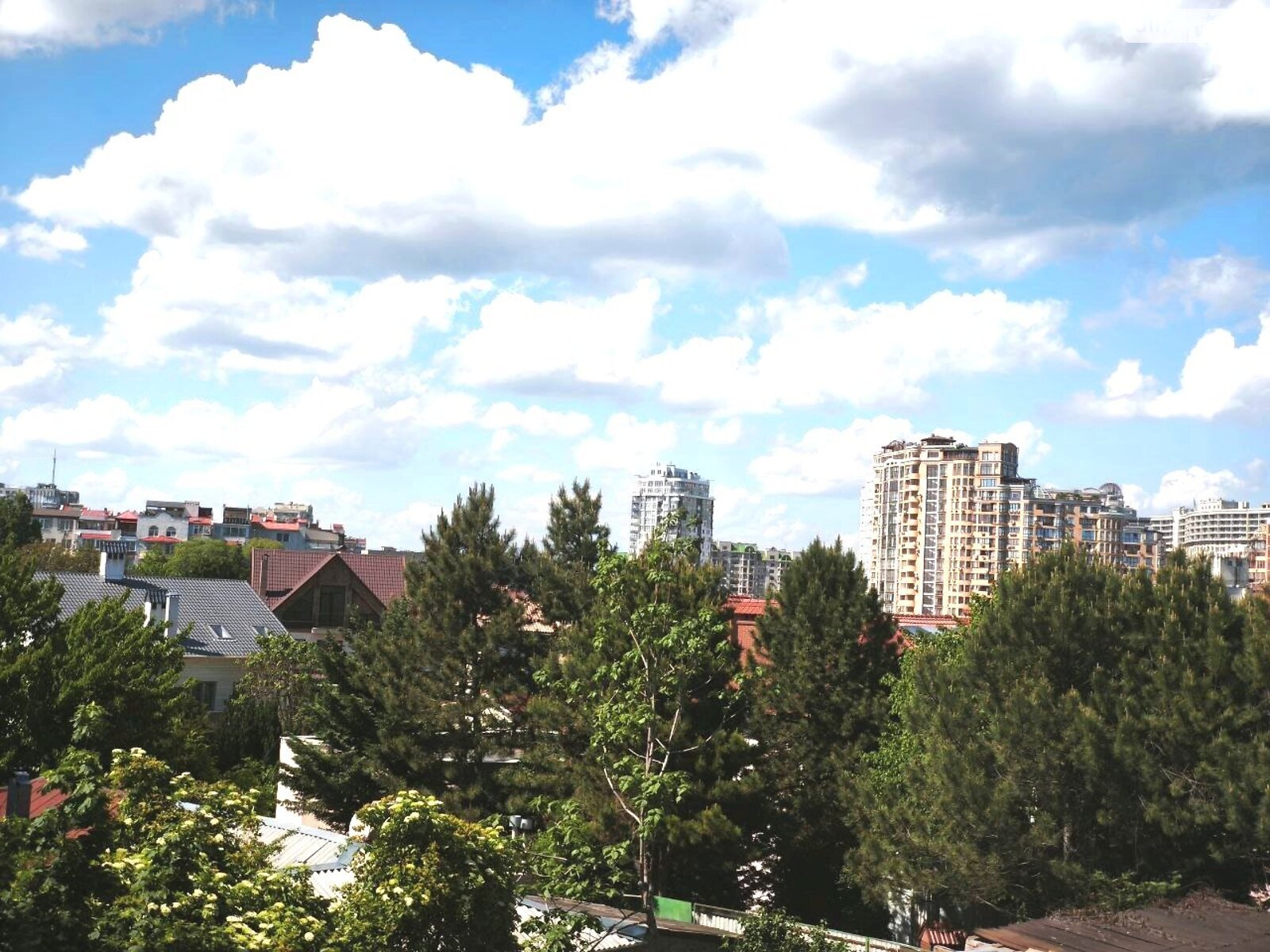 трехэтажный таунхаус, 107 кв. м, кирпич. Продажа в Одессе район Аркадия фото 1 трехэтажный таунхаус, 107 кв. м, кирпич. Продажа в Одессе район Аркадия фото 1