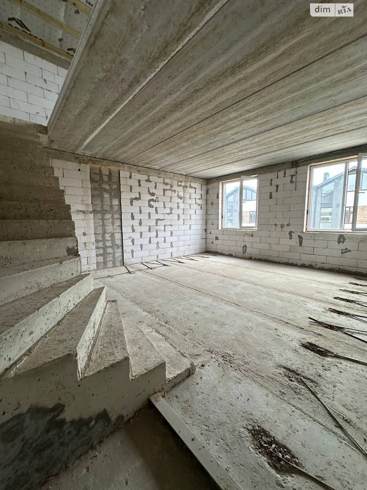трехэтажный таунхаус, 119 кв. м, газобетон. Продажа в Одессе район Ближние Мельницы фото 1 трехэтажный таунхаус, 119 кв. м, газобетон. Продажа в Одессе район Ближние Мельницы фото 1