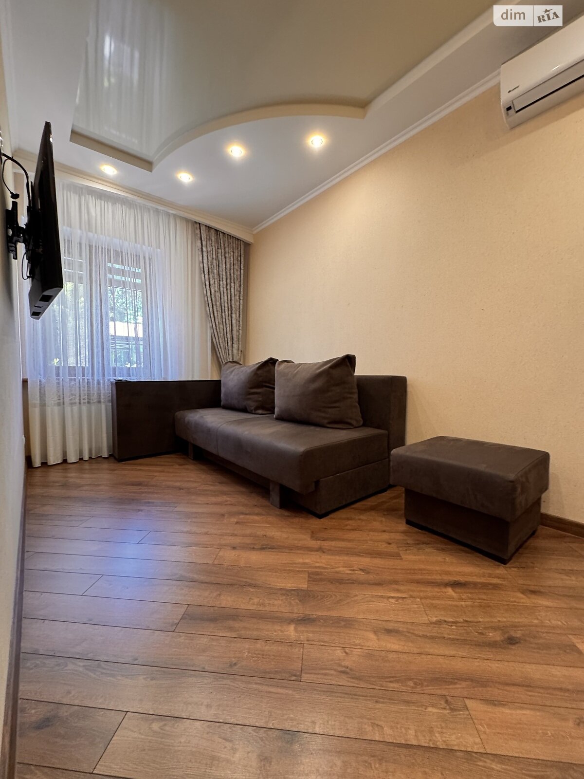 трехэтажный таунхаус, 108 кв. м, кирпич. Продажа в Одессе район Большой Фонтан фото 1 трехэтажный таунхаус, 108 кв. м, кирпич. Продажа в Одессе район Большой Фонтан фото 1