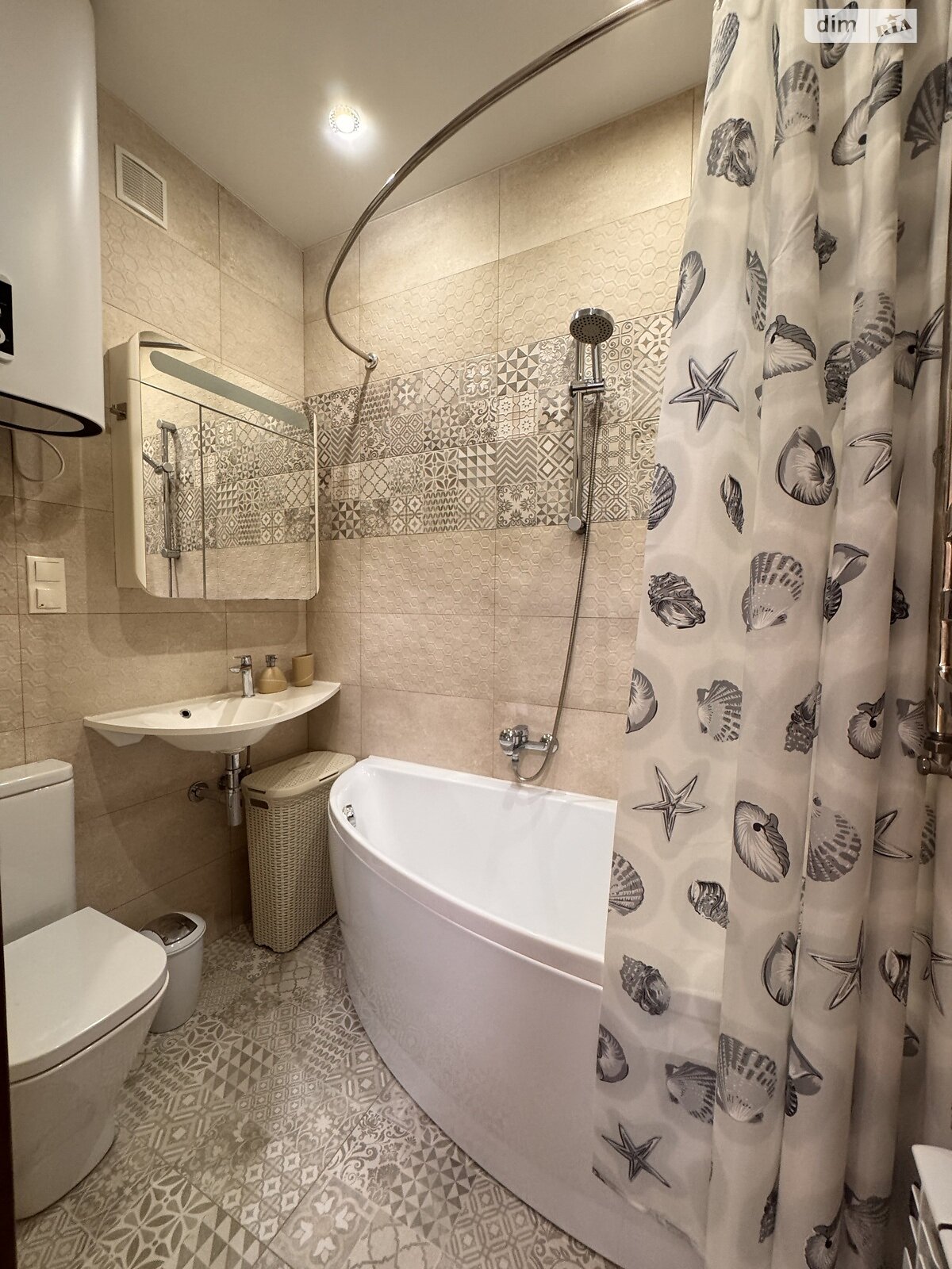 трехэтажный таунхаус, 108 кв. м, кирпич. Продажа в Одессе район Большой Фонтан фото 1 трехэтажный таунхаус, 108 кв. м, кирпич. Продажа в Одессе район Большой Фонтан фото 1