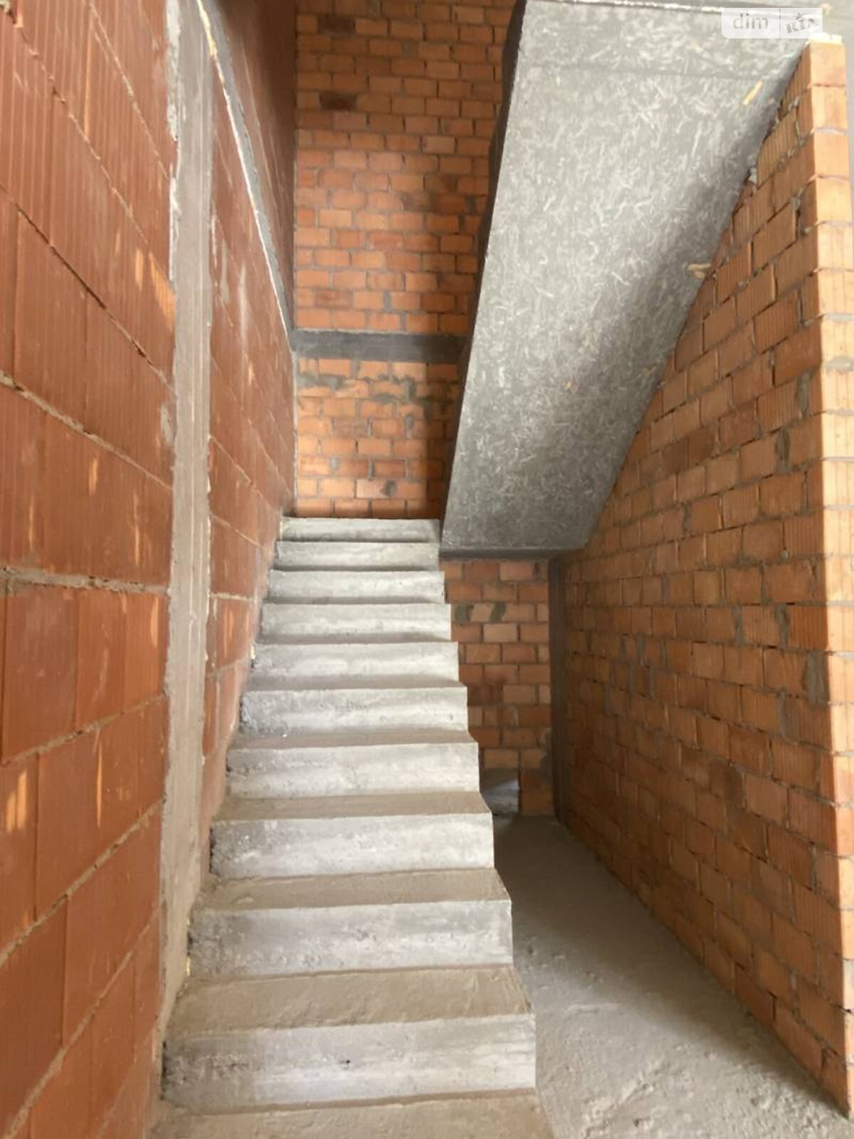 двухэтажный таунхаус, 152 кв. м, кирпич. Продажа в Одессе район Чубаевка фото 1 двухэтажный таунхаус, 152 кв. м, кирпич. Продажа в Одессе район Чубаевка фото 1