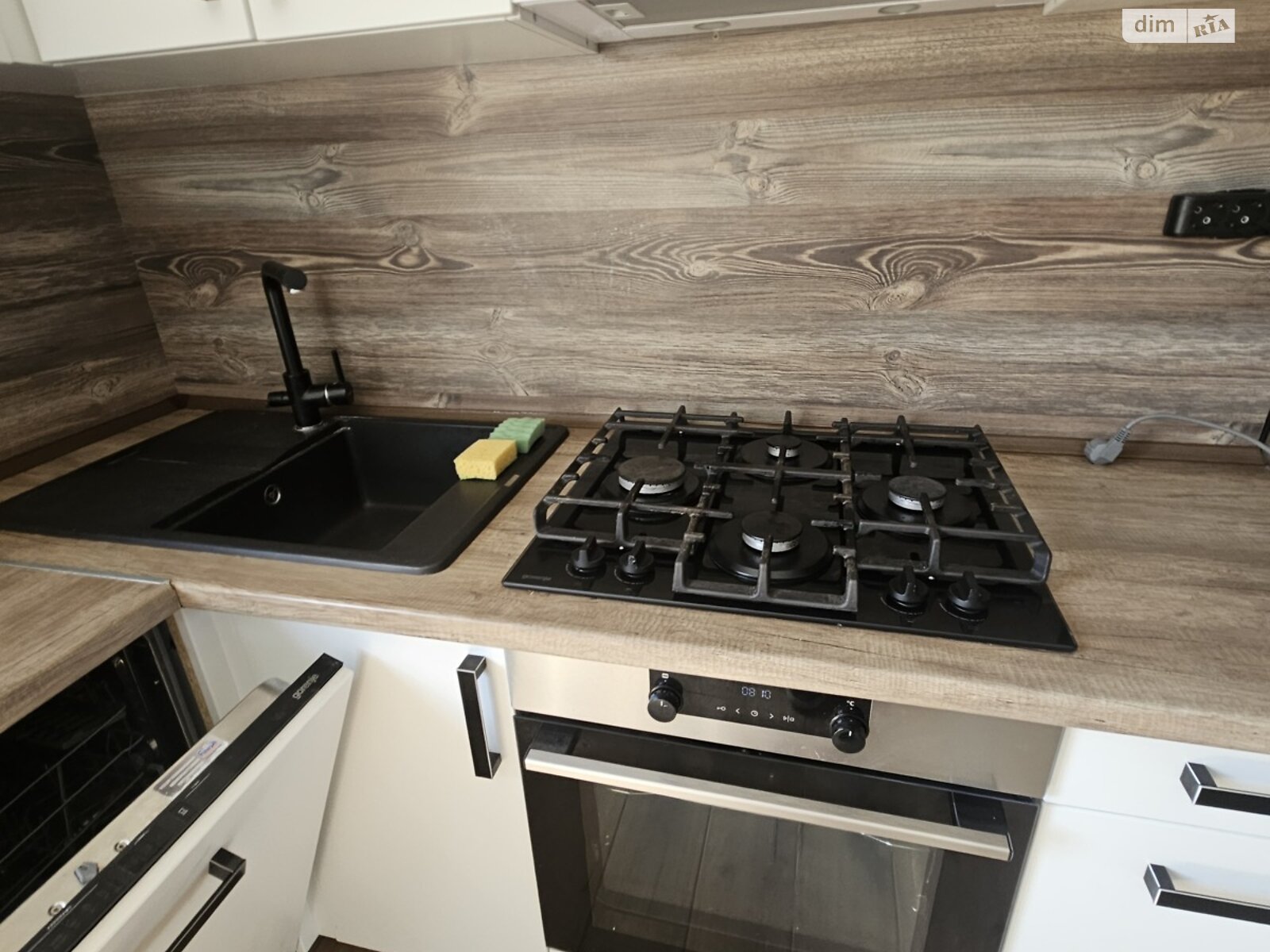 двухэтажный таунхаус, 99 кв. м, газобетон. Продажа в Одессе район Чубаевка фото 1