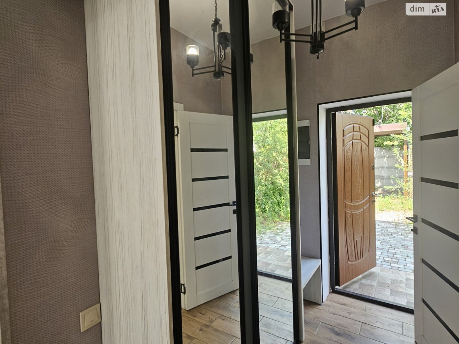 двухэтажный таунхаус, 99 кв. м, газобетон. Продажа в Одессе район Чубаевка фото 1