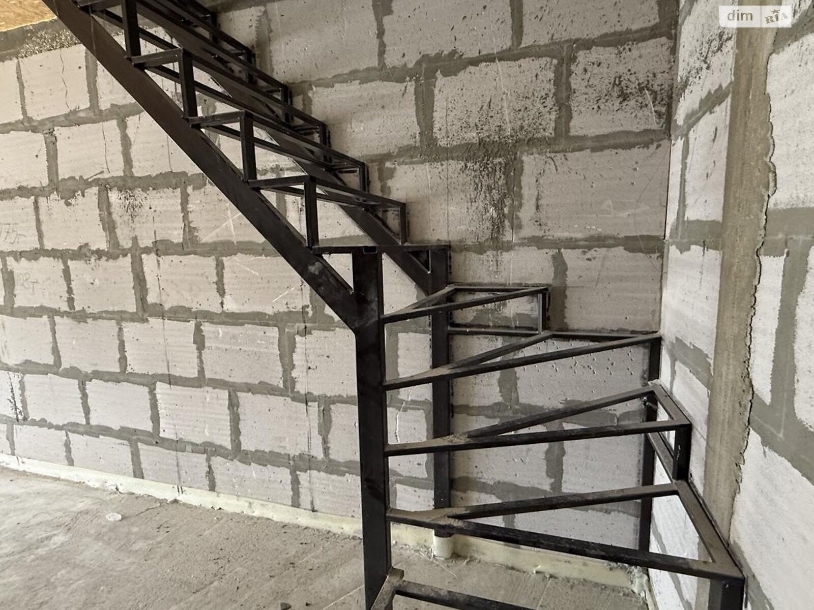 двухэтажный таунхаус, 57 кв. м, кирпич. Продажа в Одессе район Ленпоселок фото 1