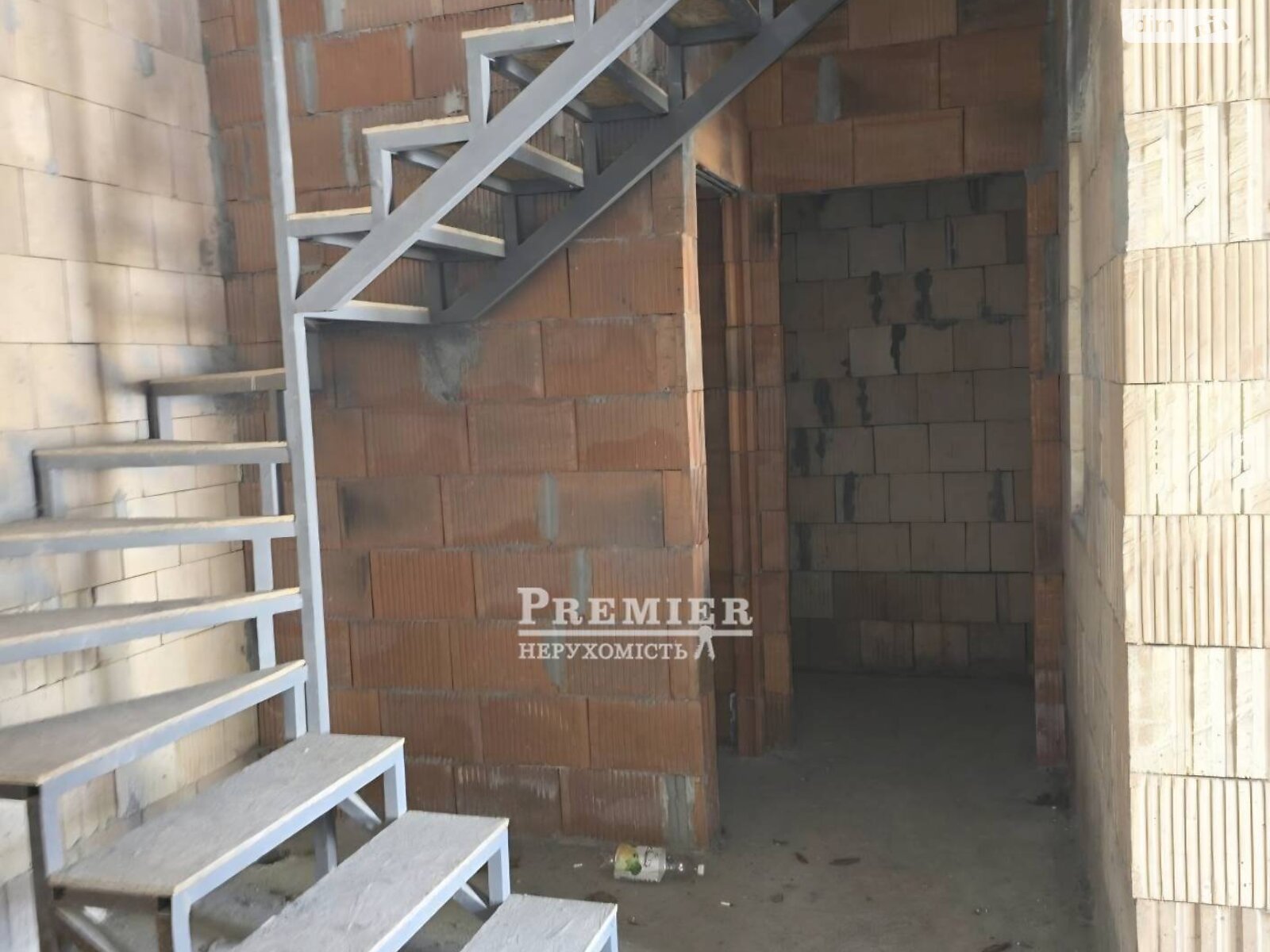 двухэтажный таунхаус, 118 кв. м, кирпич. Продажа в Одессе фото 1