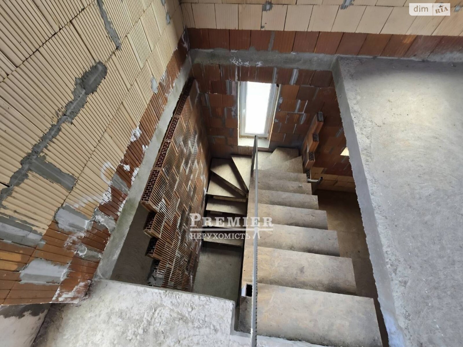 двухэтажный таунхаус, 118 кв. м, кирпич. Продажа в Одессе фото 1