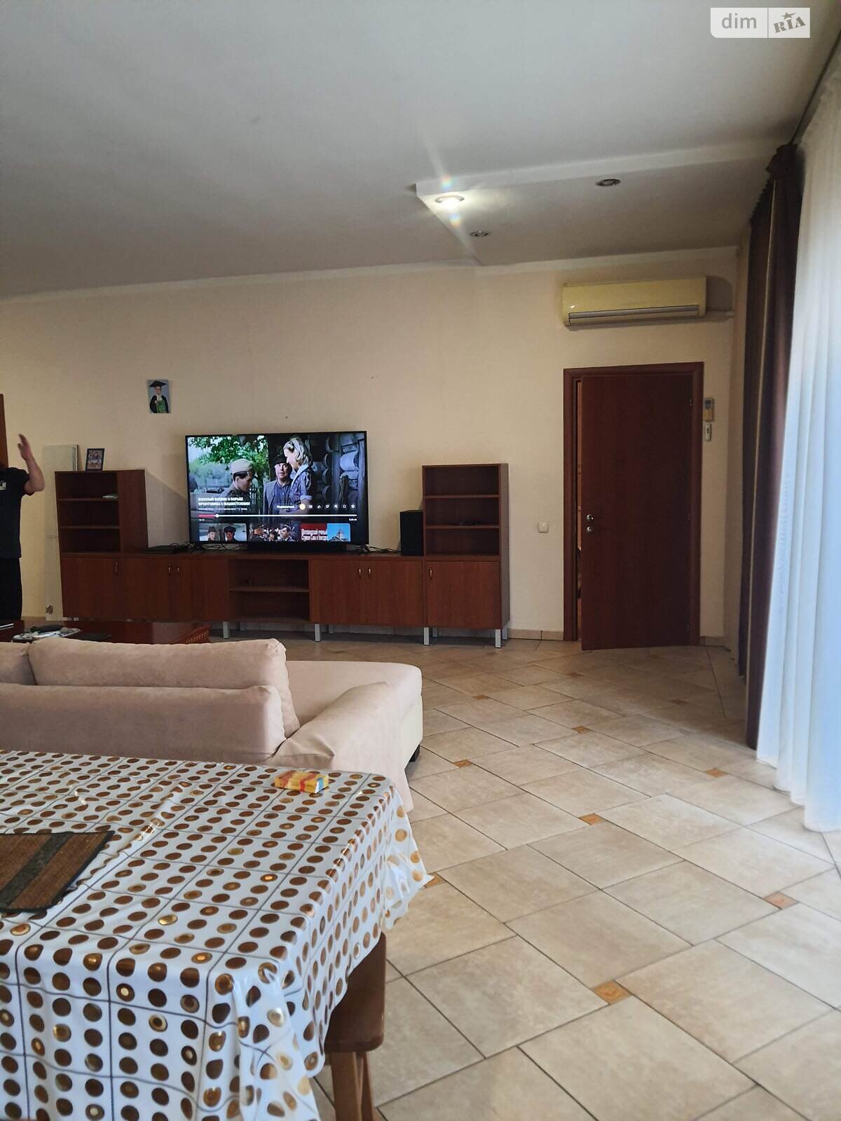 триповерховий таунхаус, 310.3 кв. м, пенобетон. Продаж в Одесі, район Приморський фото 1 триповерховий таунхаус, 310.3 кв. м, пенобетон. Продаж в Одесі, район Приморський фото 1