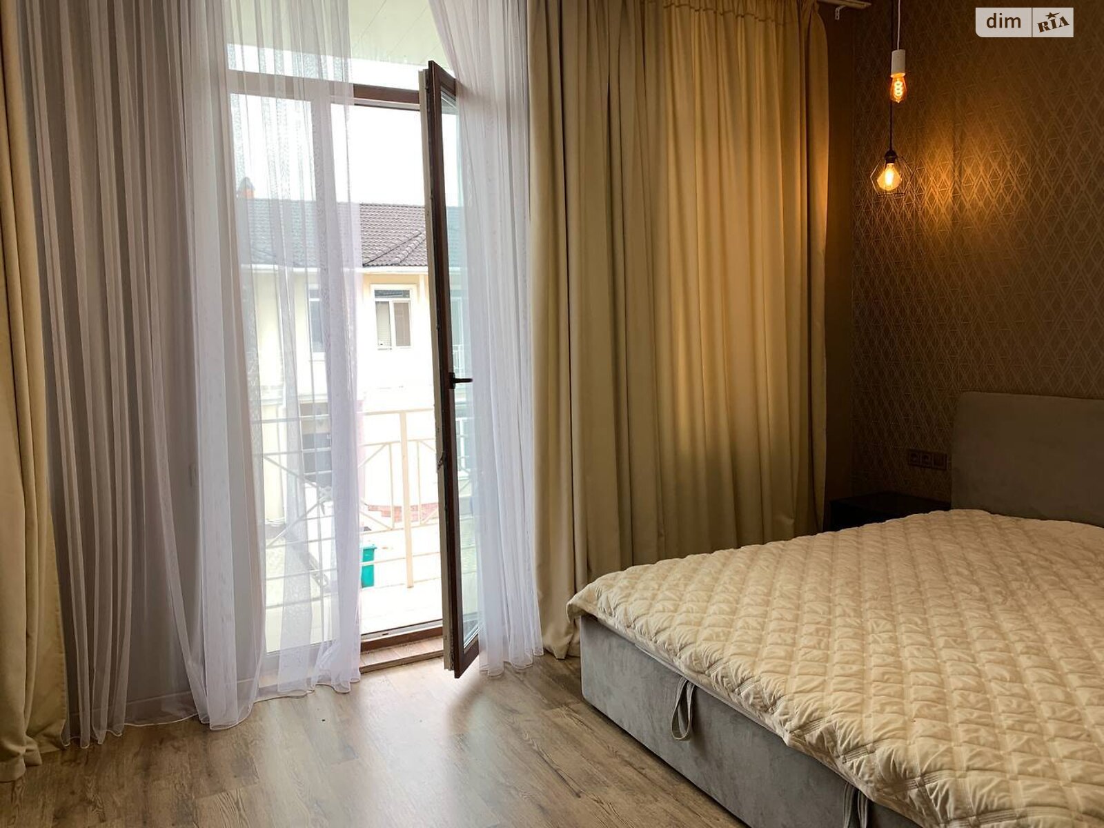 двухэтажный таунхаус, 125 кв. м, кирпич. Продажа в Лиманке фото 1 двухэтажный таунхаус, 125 кв. м, кирпич. Продажа в Лиманке фото 1