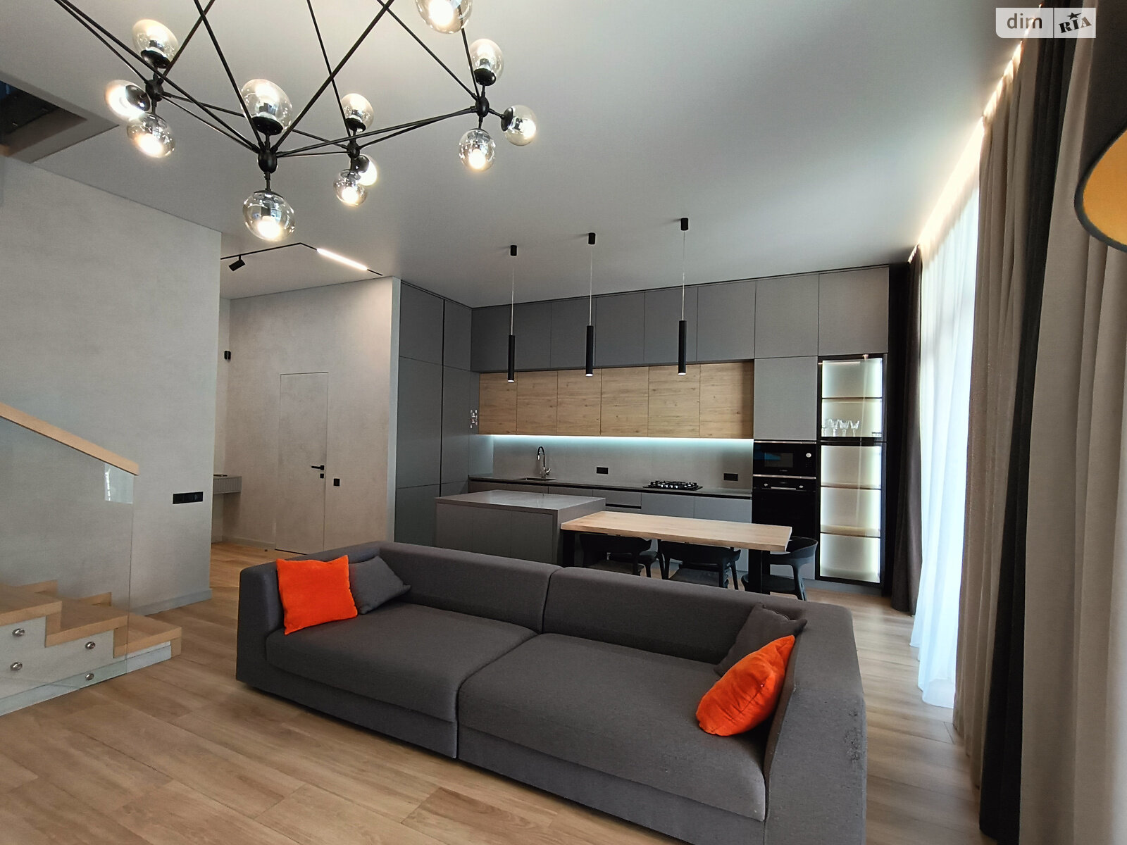 двухэтажный таунхаус, 148.5 кв. м, кирпич. Продажа в Одессе фото 1