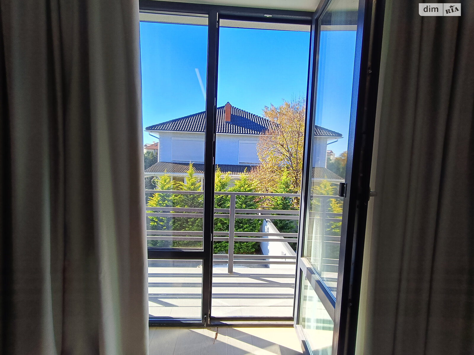 двухэтажный таунхаус, 148.5 кв. м, кирпич. Продажа в Одессе фото 1