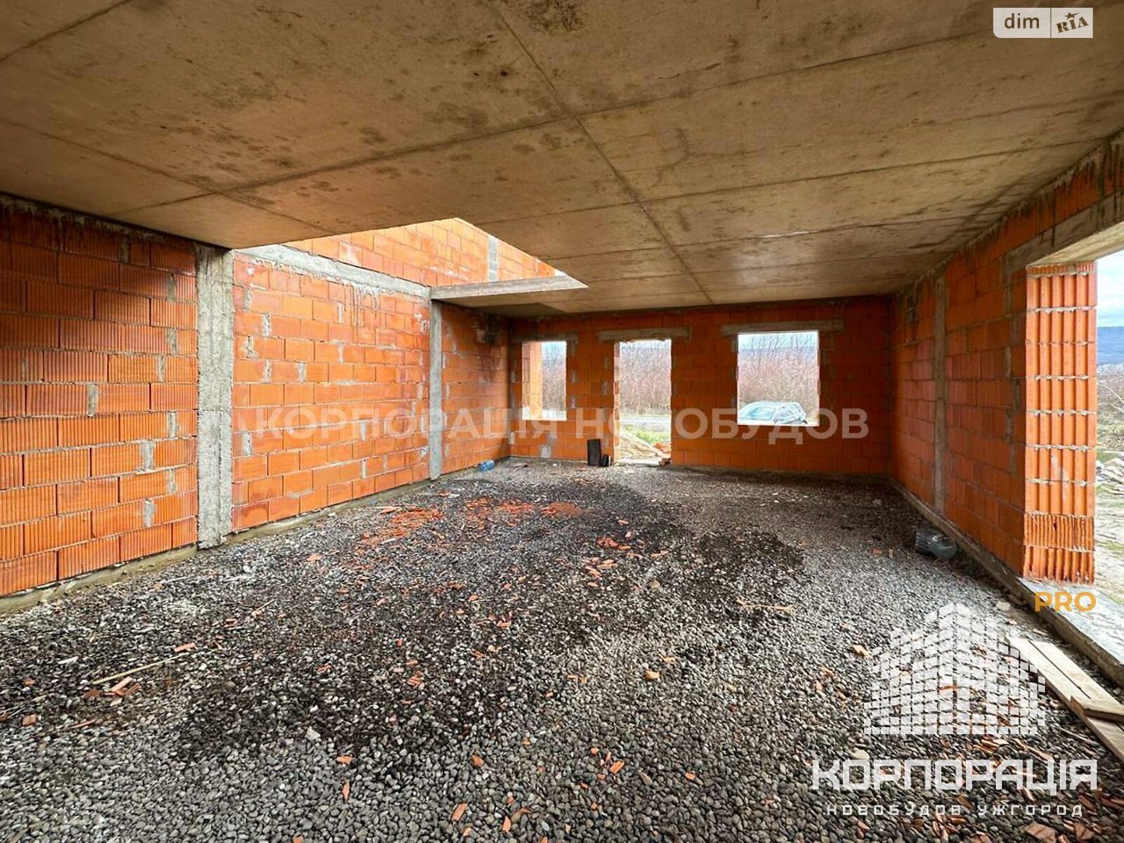 двухэтажный таунхаус, 140 кв. м, кирпич. Продажа в Оноковцы фото 1 двухэтажный таунхаус, 140 кв. м, кирпич. Продажа в Оноковцы фото 1