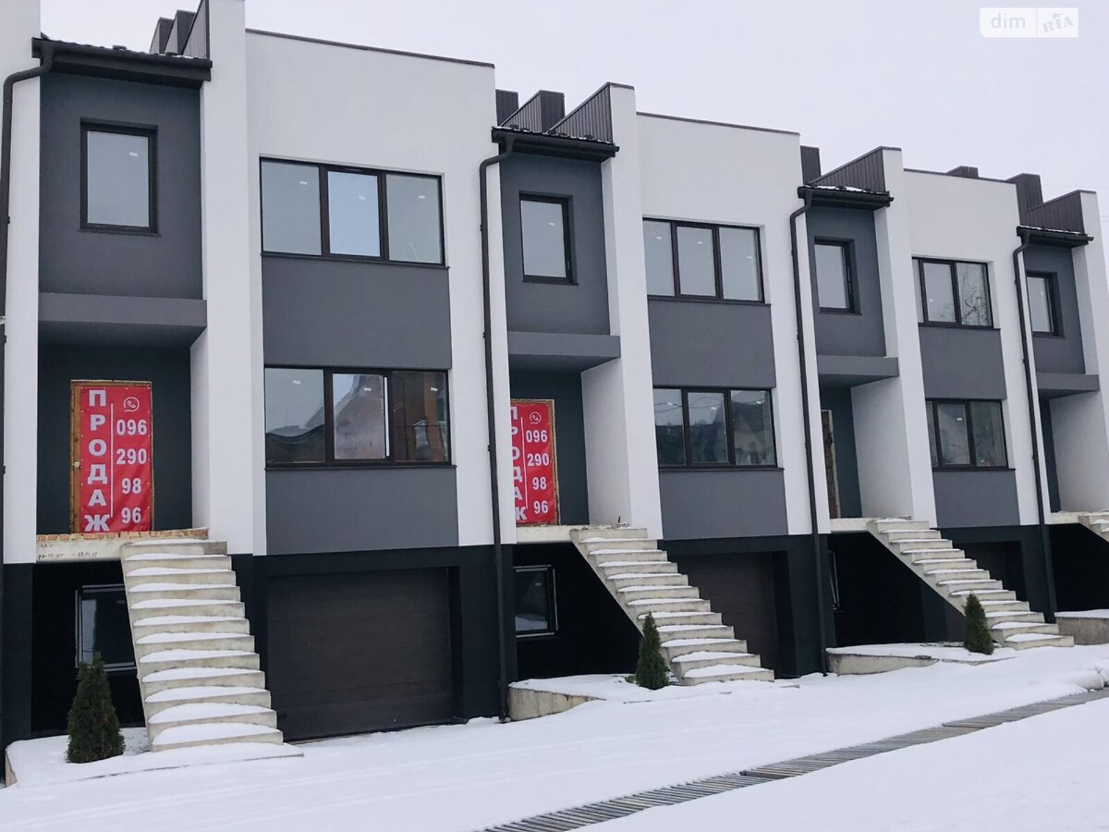 триповерховий таунхаус, 180 кв. м, цегла. Продаж у Петрикові фото 1 триповерховий таунхаус, 180 кв. м, цегла. Продаж у Петрикові фото 1