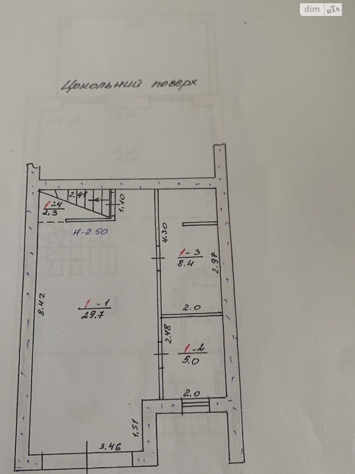 трехэтажный таунхаус, 180 кв. м, кирпич. Продажа в Петрикове фото 1