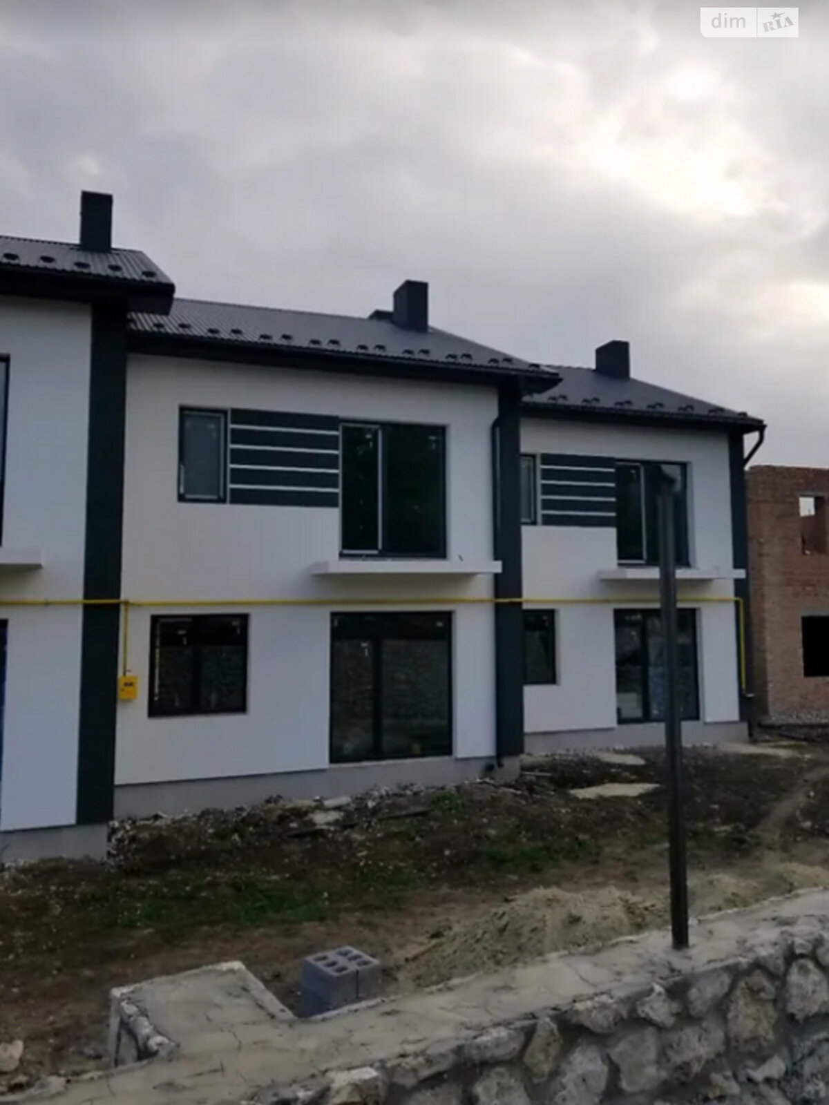 двухэтажный таунхаус, 125 кв. м, цегла. Продажа в Петрикове фото 1 двухэтажный таунхаус, 125 кв. м, цегла. Продажа в Петрикове фото 1