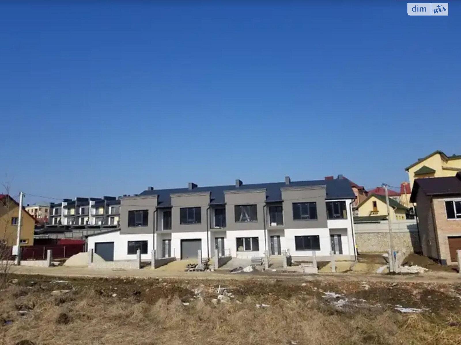 двухэтажный таунхаус, 125 кв. м, цегла. Продажа в Петрикове фото 1 двухэтажный таунхаус, 125 кв. м, цегла. Продажа в Петрикове фото 1
