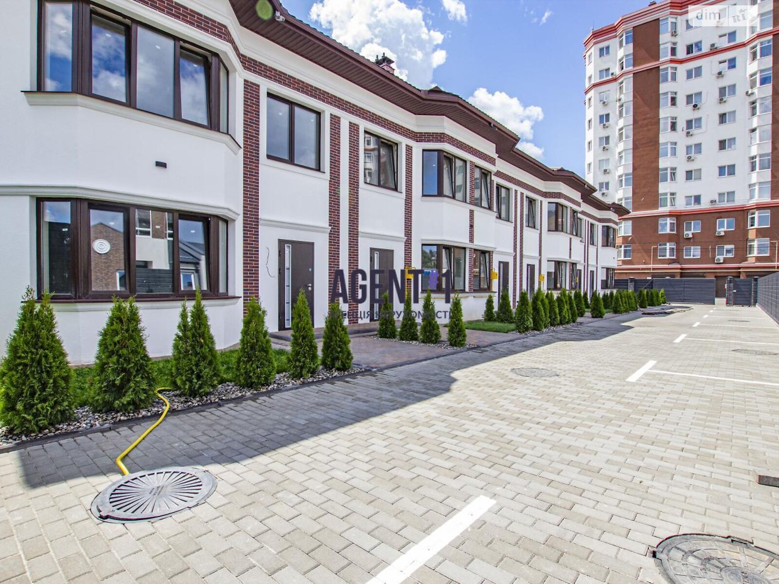 двухэтажный таунхаус, 130 кв. м, кирпич. Продажа в Петропавловской Борщаговке фото 1 двухэтажный таунхаус, 130 кв. м, кирпич. Продажа в Петропавловской Борщаговке фото 1