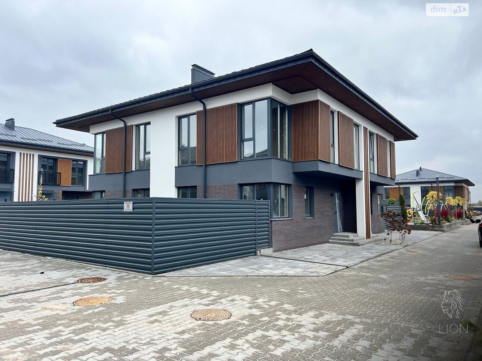 двоповерховий таунхаус, 73 кв. м, кирпич. Продаж у Петропавлівській Борщагівці фото 1