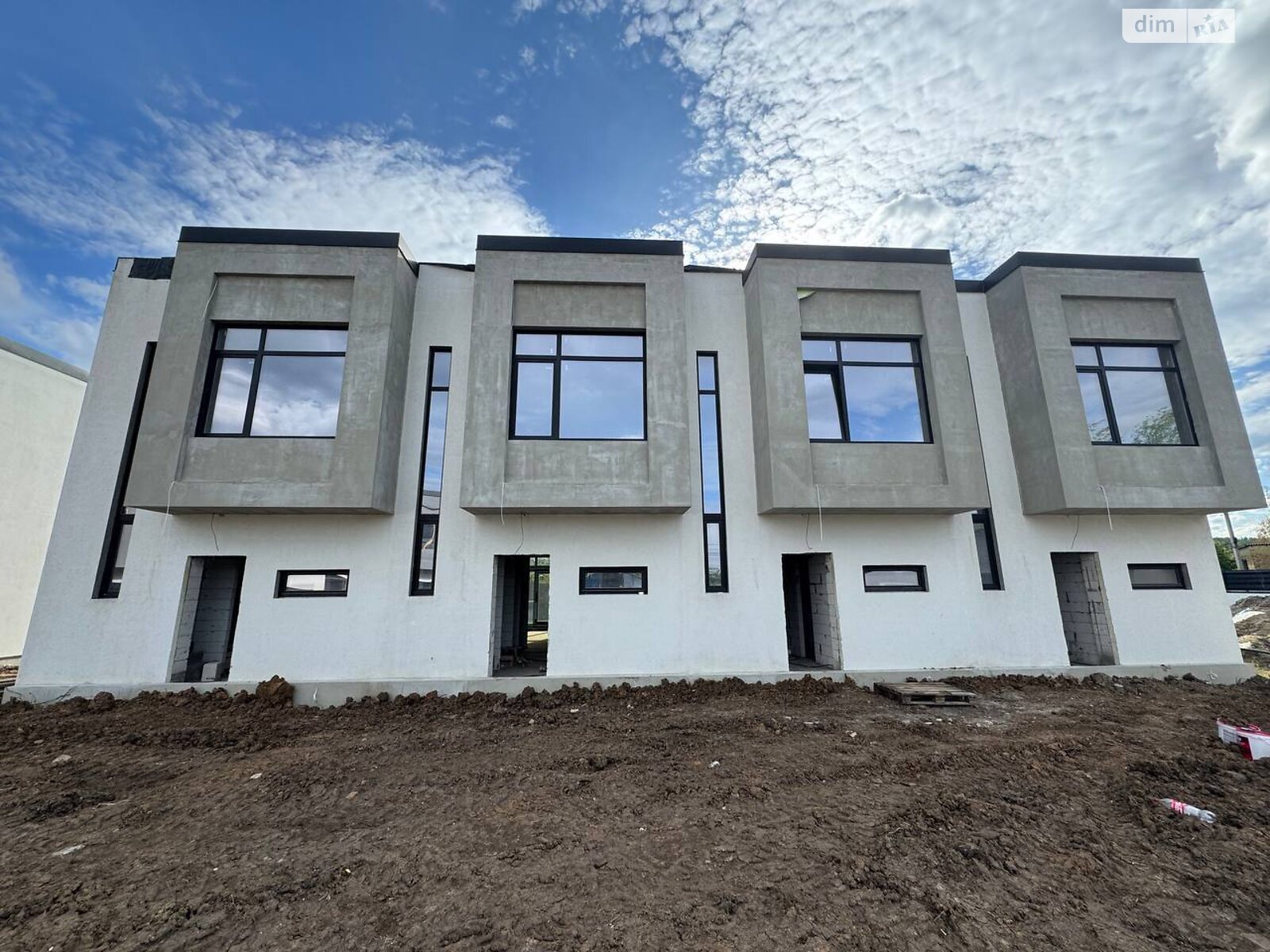 двоповерховий таунхаус, 100 кв. м, газобетон. Продаж у Підгірцях фото 1 двоповерховий таунхаус, 100 кв. м, газобетон. Продаж у Підгірцях фото 1