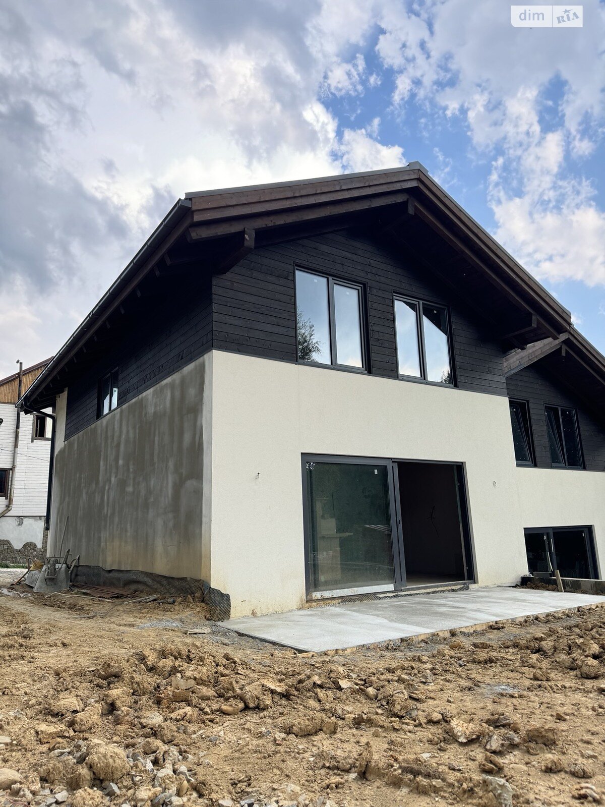 двухэтажный таунхаус, 98 кв. м, кирпич. Продажа в Полянице фото 1 двухэтажный таунхаус, 98 кв. м, кирпич. Продажа в Полянице фото 1