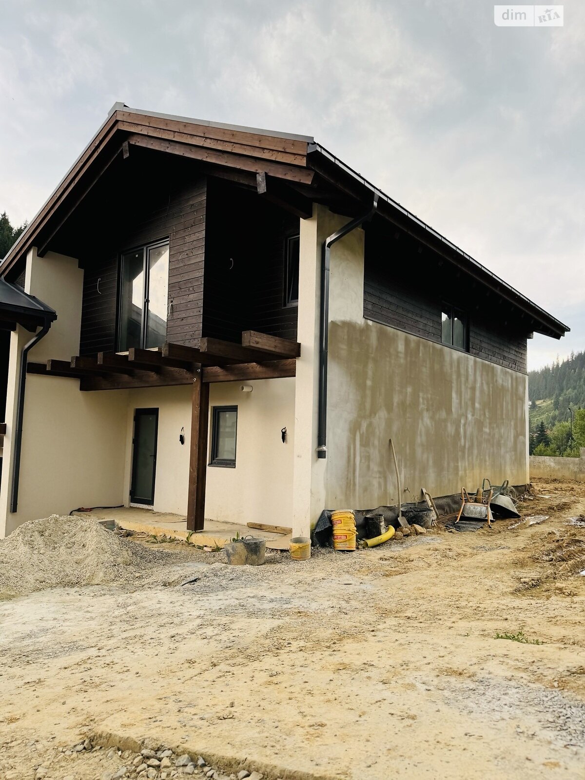 двухэтажный таунхаус, 98 кв. м, кирпич. Продажа в Полянице фото 1 двухэтажный таунхаус, 98 кв. м, кирпич. Продажа в Полянице фото 1