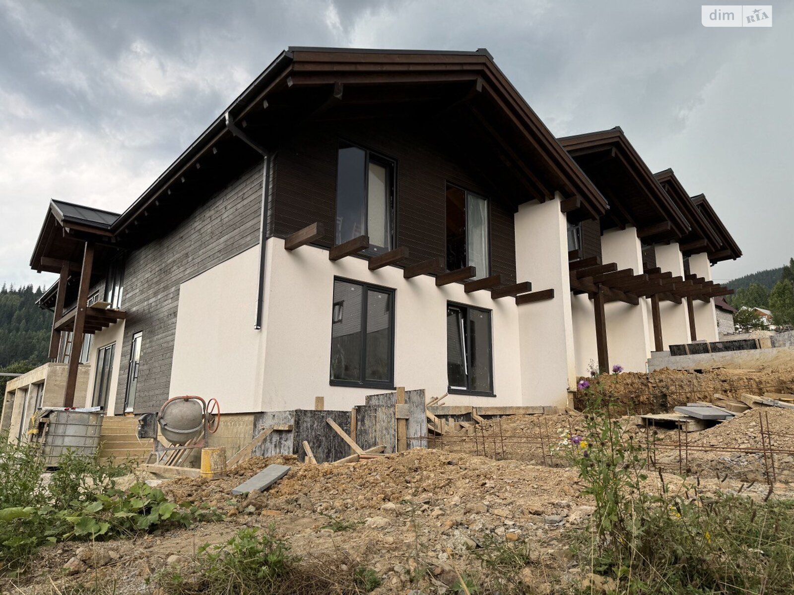 двухэтажный таунхаус, 98 кв. м, кирпич. Продажа в Полянице фото 1 двухэтажный таунхаус, 98 кв. м, кирпич. Продажа в Полянице фото 1