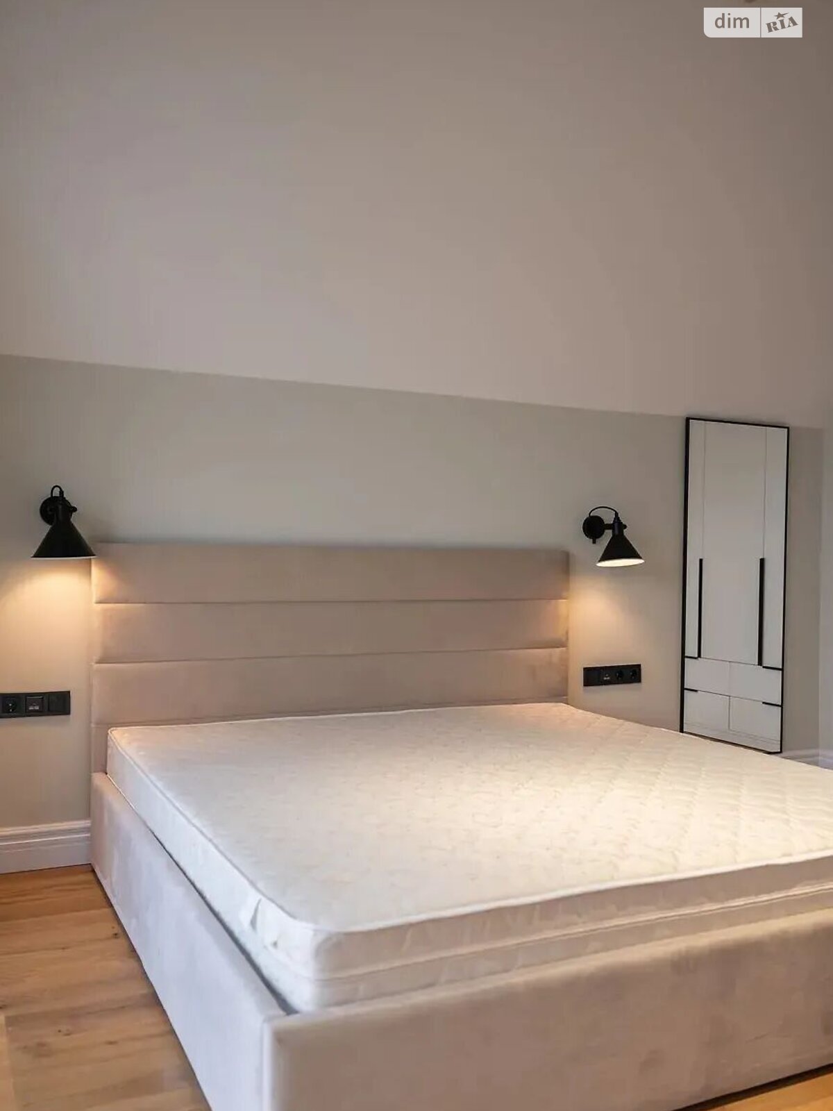 двухэтажный таунхаус, 120 кв. м, кирпич. Продажа в Поляниця фото 1