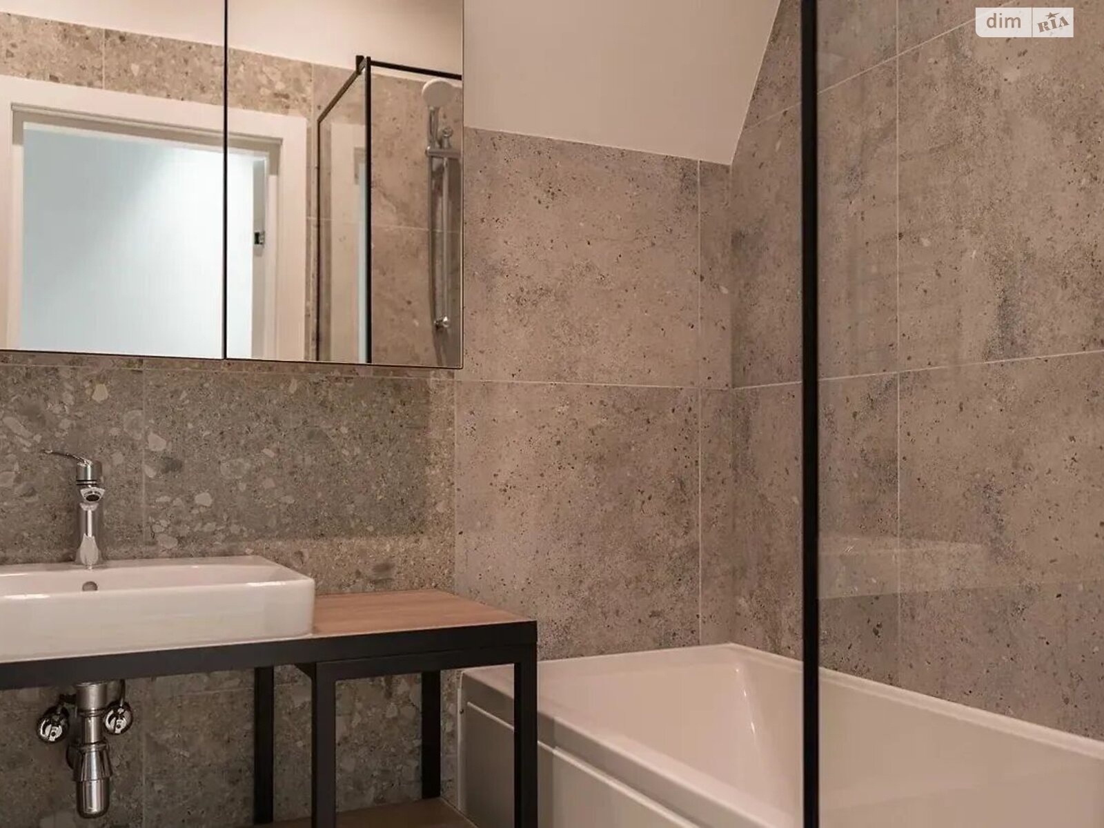 двухэтажный таунхаус, 120 кв. м, кирпич. Продажа в Поляниця фото 1