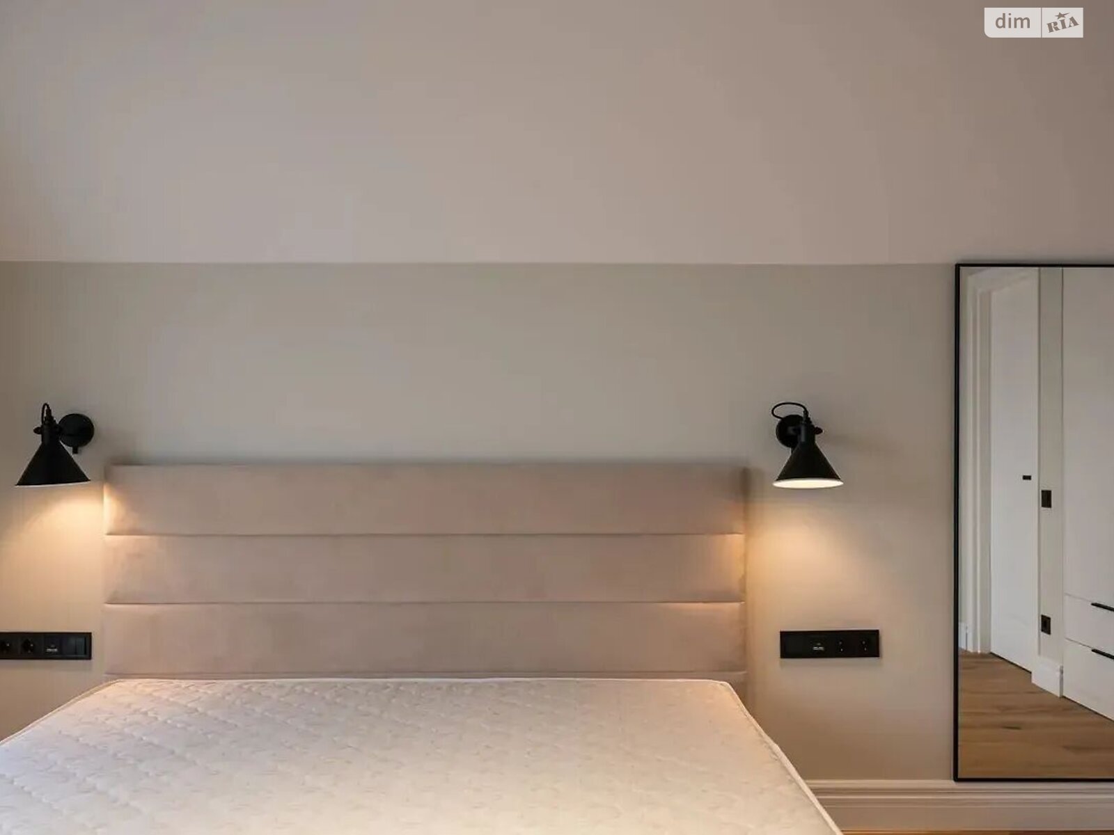 двухэтажный таунхаус, 120 кв. м, кирпич. Продажа в Поляниця фото 1