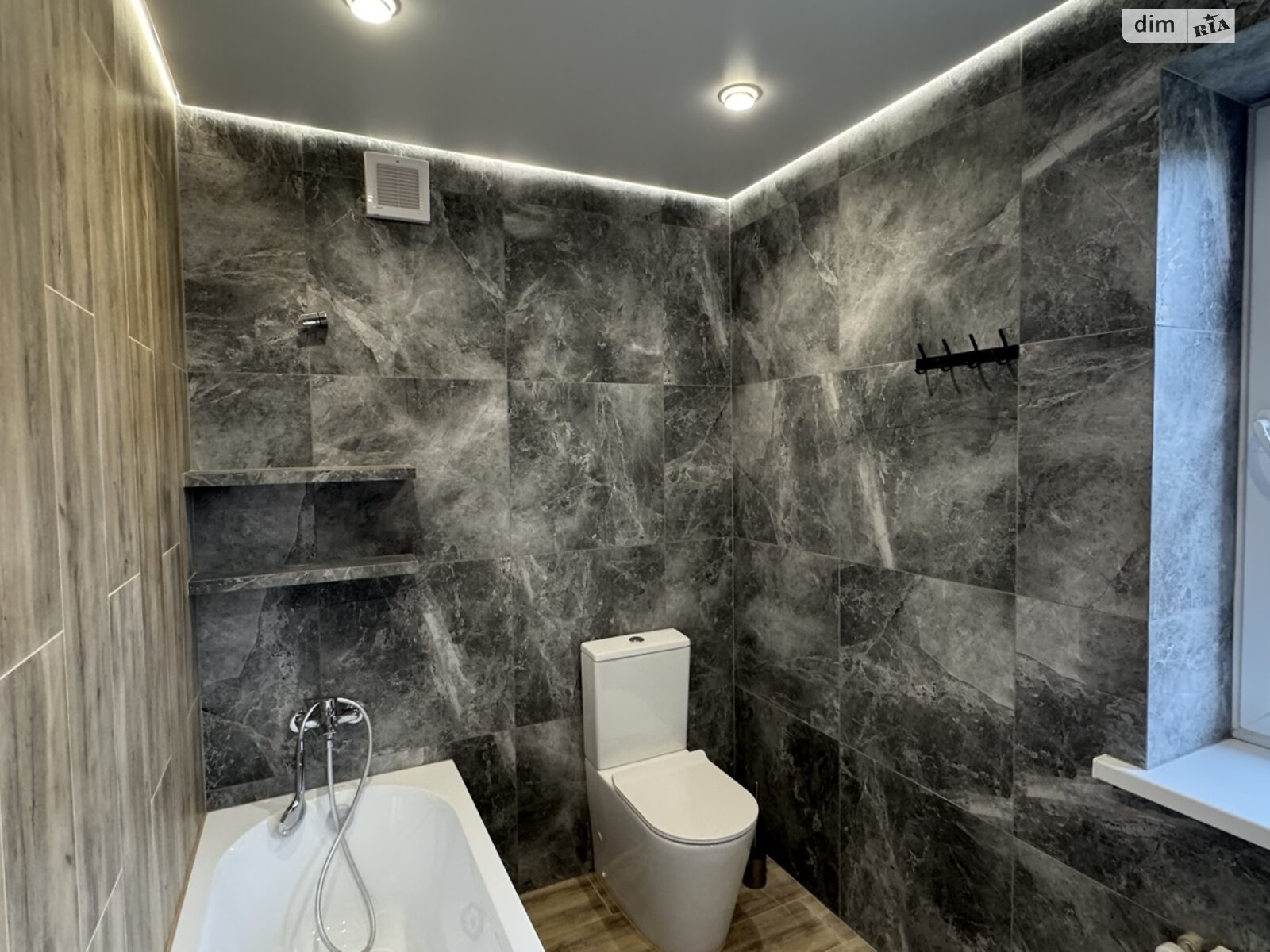 двоповерховий таунхаус, 110 кв. м, кирпич. Продаж у Прибузькому фото 1