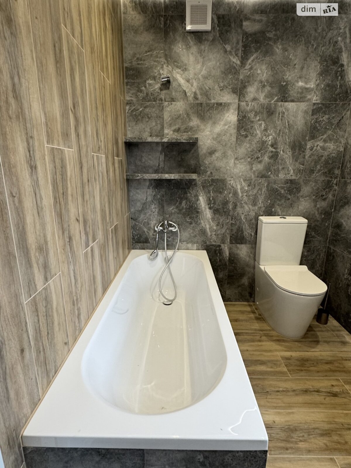 двоповерховий таунхаус, 110 кв. м, кирпич. Продаж у Прибузькому фото 1