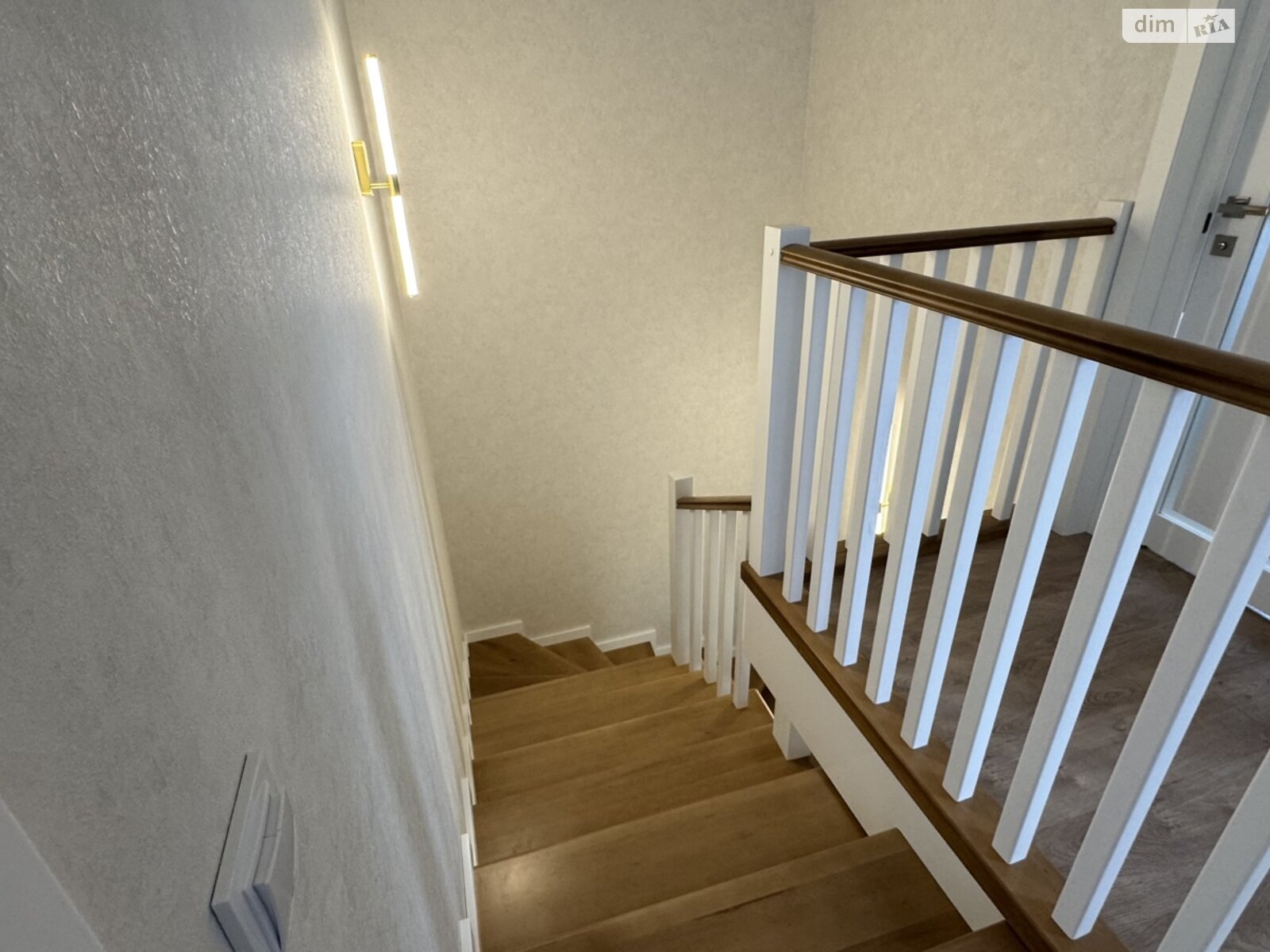 двоповерховий таунхаус, 110 кв. м, кирпич. Продаж у Прибузькому фото 1