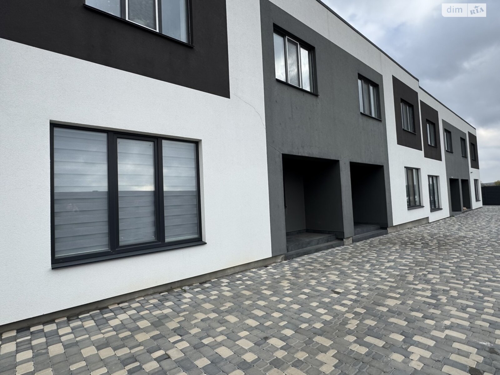 двоповерховий таунхаус, 110 кв. м, кирпич. Продаж у Прибузькому фото 1