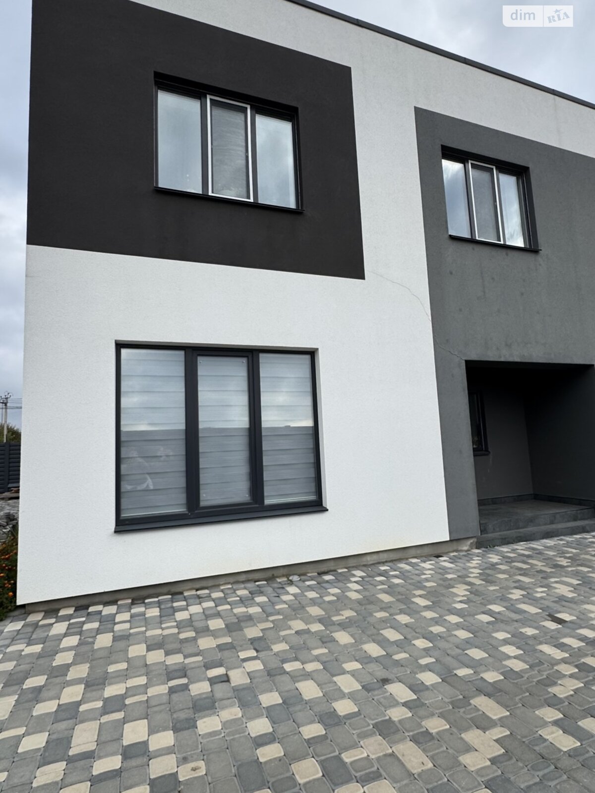 двоповерховий таунхаус, 110 кв. м, кирпич. Продаж у Прибузькому фото 1