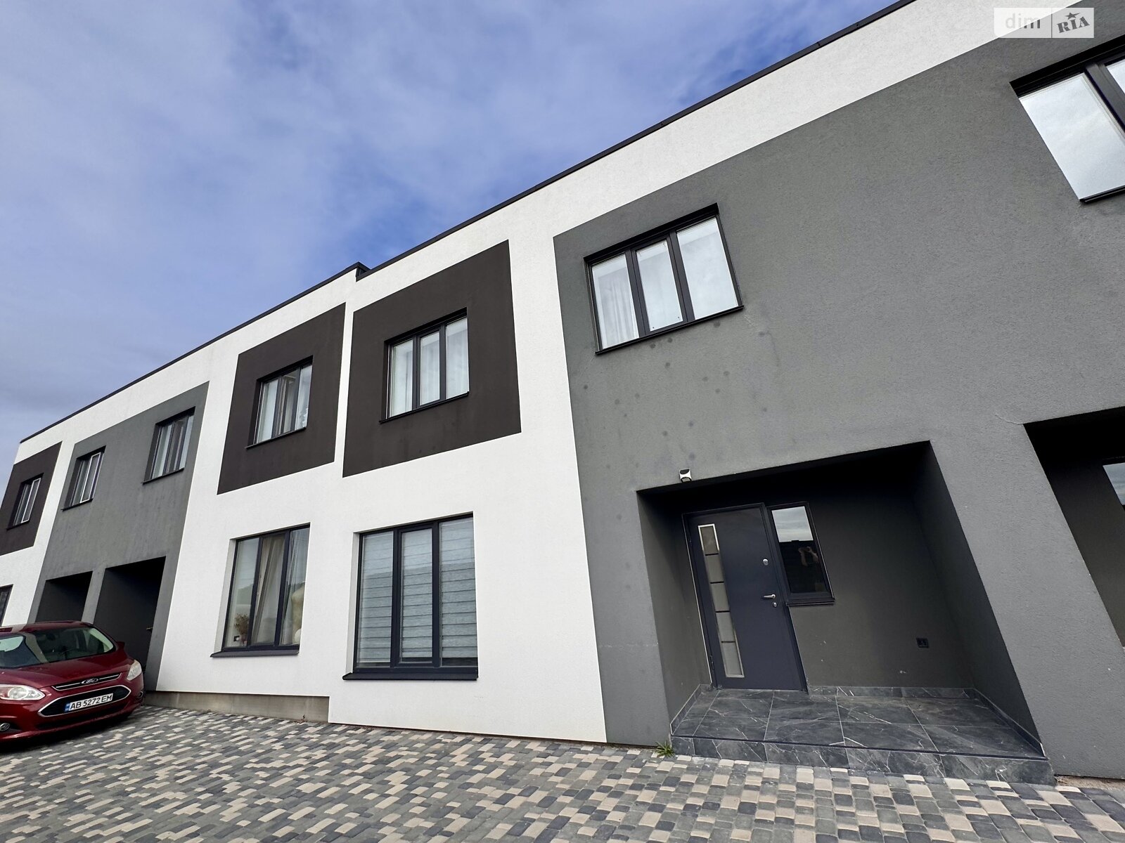 двухэтажный таунхаус, 95 кв. м, кирпич. Продажа в Прибужскому район Ленинский фото 1 двухэтажный таунхаус, 95 кв. м, кирпич. Продажа в Прибужскому район Ленинский фото 1