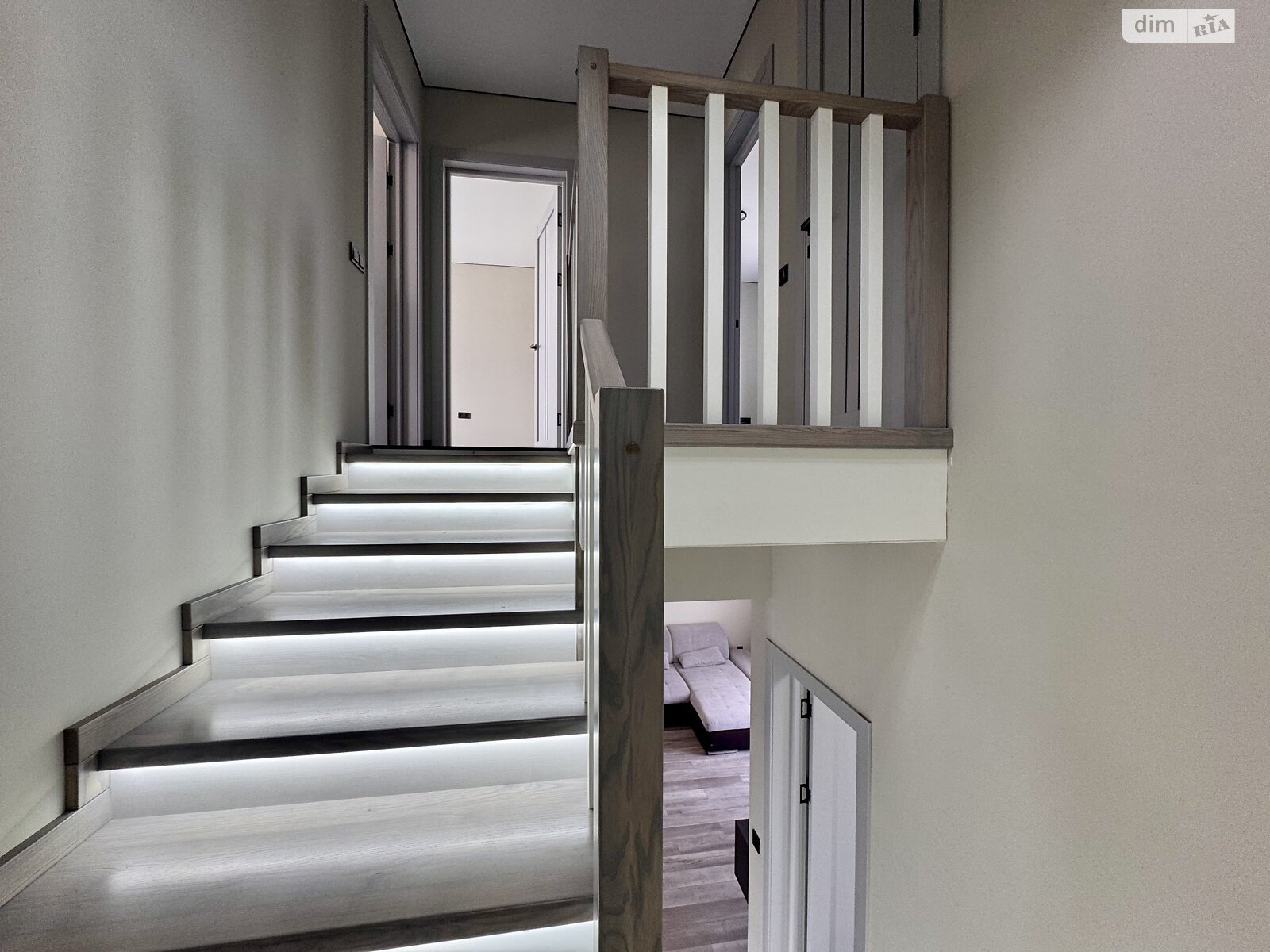 двухэтажный таунхаус, 95 кв. м, кирпич. Продажа в Прибужскому район Ленинский фото 1 двухэтажный таунхаус, 95 кв. м, кирпич. Продажа в Прибужскому район Ленинский фото 1