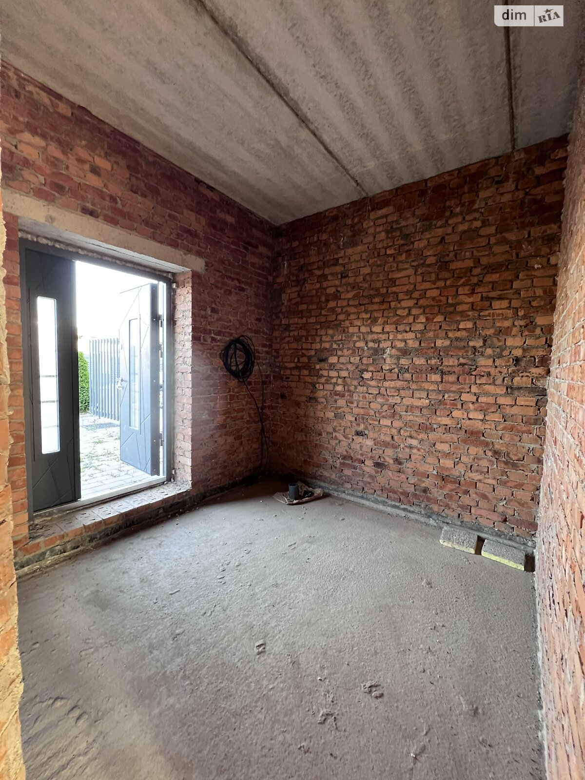 одноэтажный таунхаус, 78 кв. м, кирпич. Продажа в Прибужскому фото 1