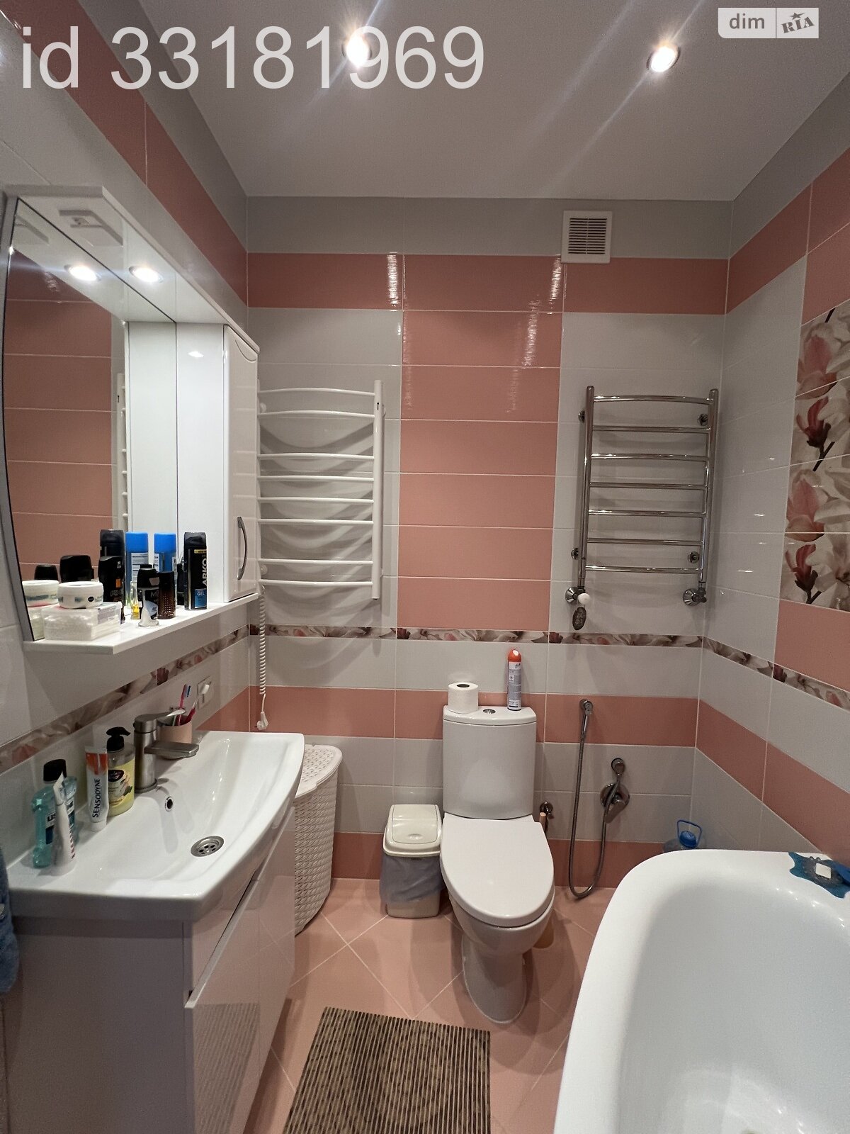 двоповерховий таунхаус, 108 кв. м, цегла. Продаж у Ременеві фото 1 двоповерховий таунхаус, 108 кв. м, цегла. Продаж у Ременеві фото 1